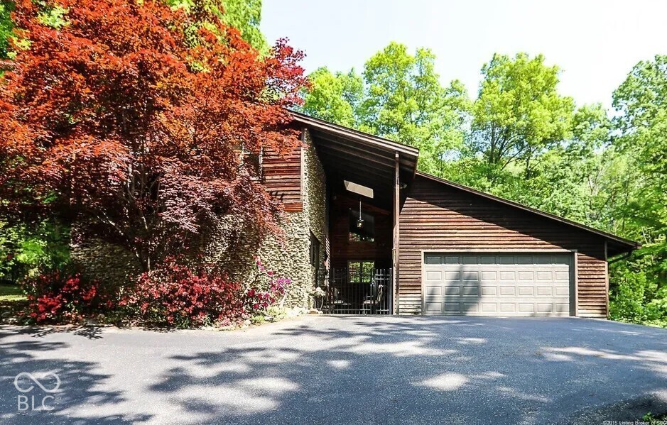1018 Wildwood Lane