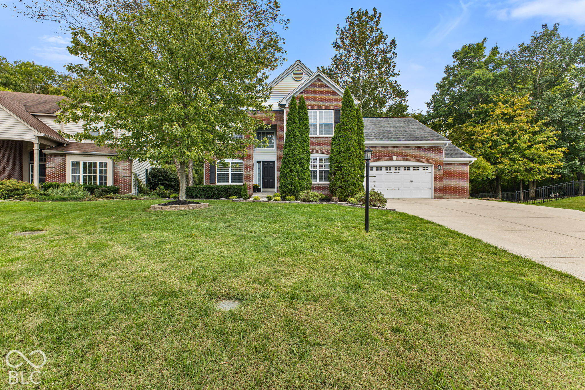 6459 Woodhaven Court Property Photo 1
