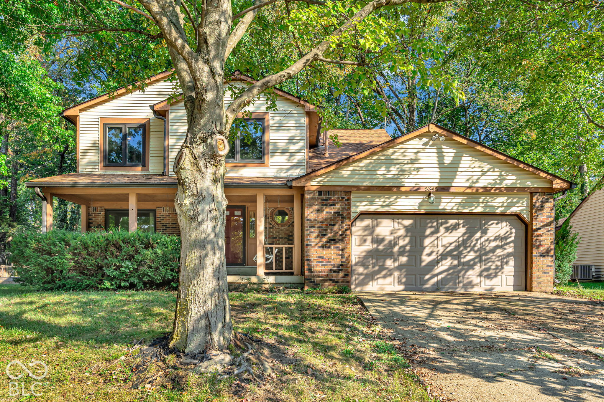 8342 Countryside Property Photo 1