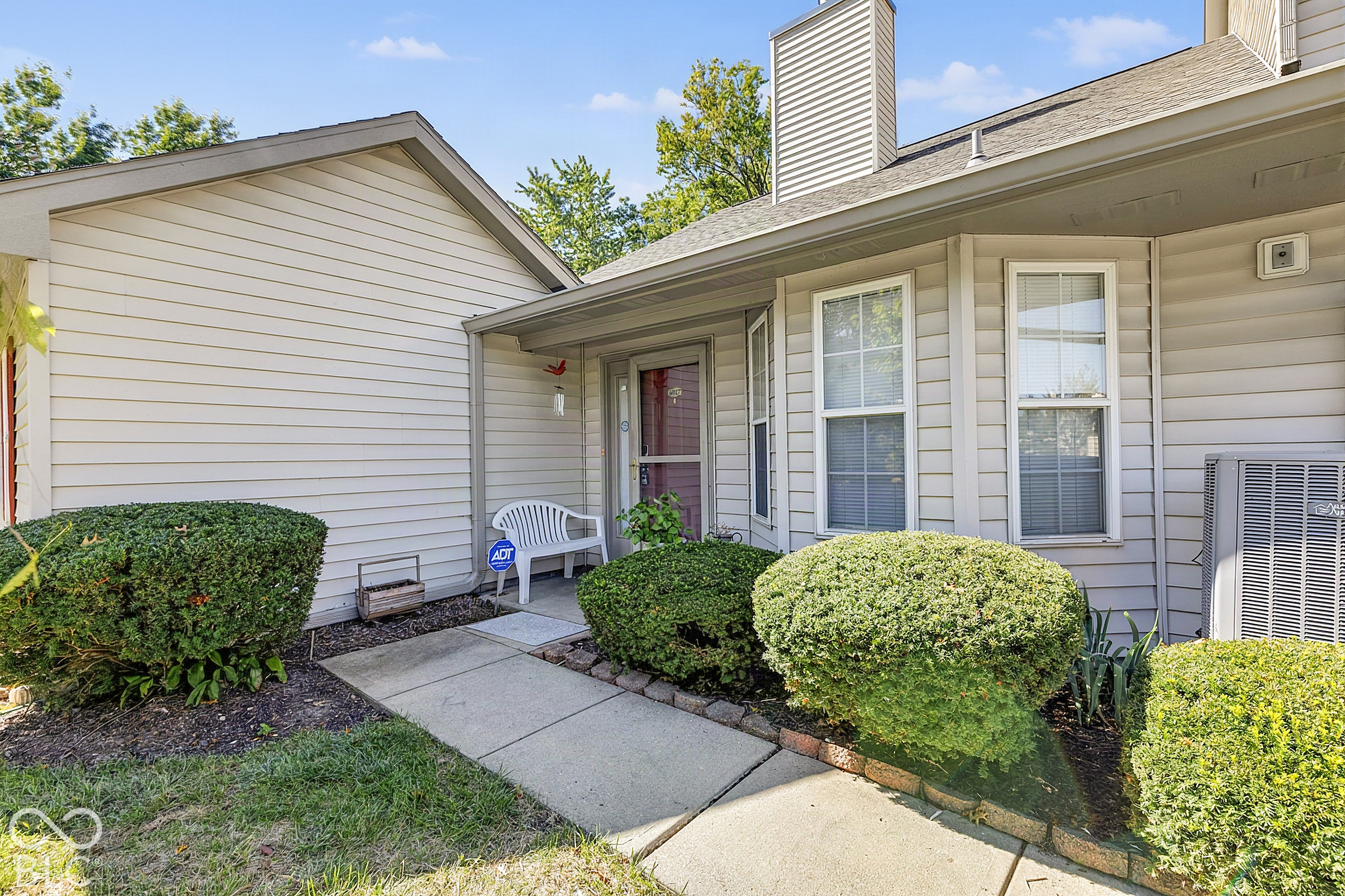 6047 Wildcat Drive Property Photo 1
