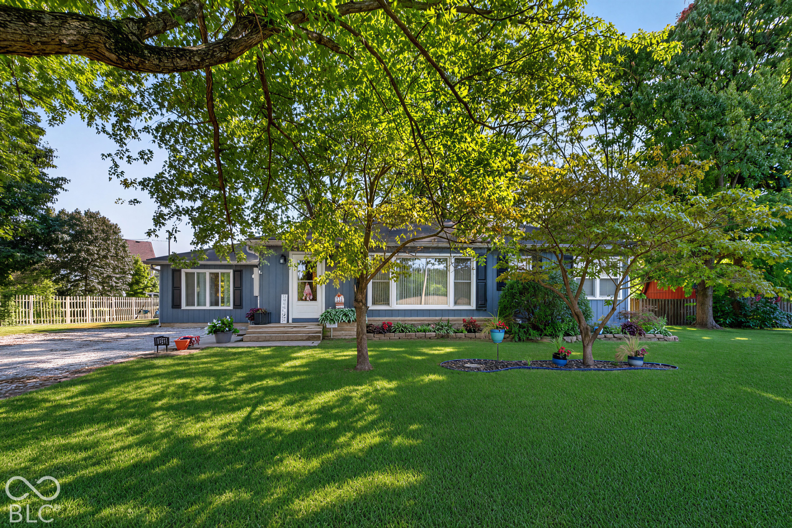6205 W 300 S Road Property Photo 1