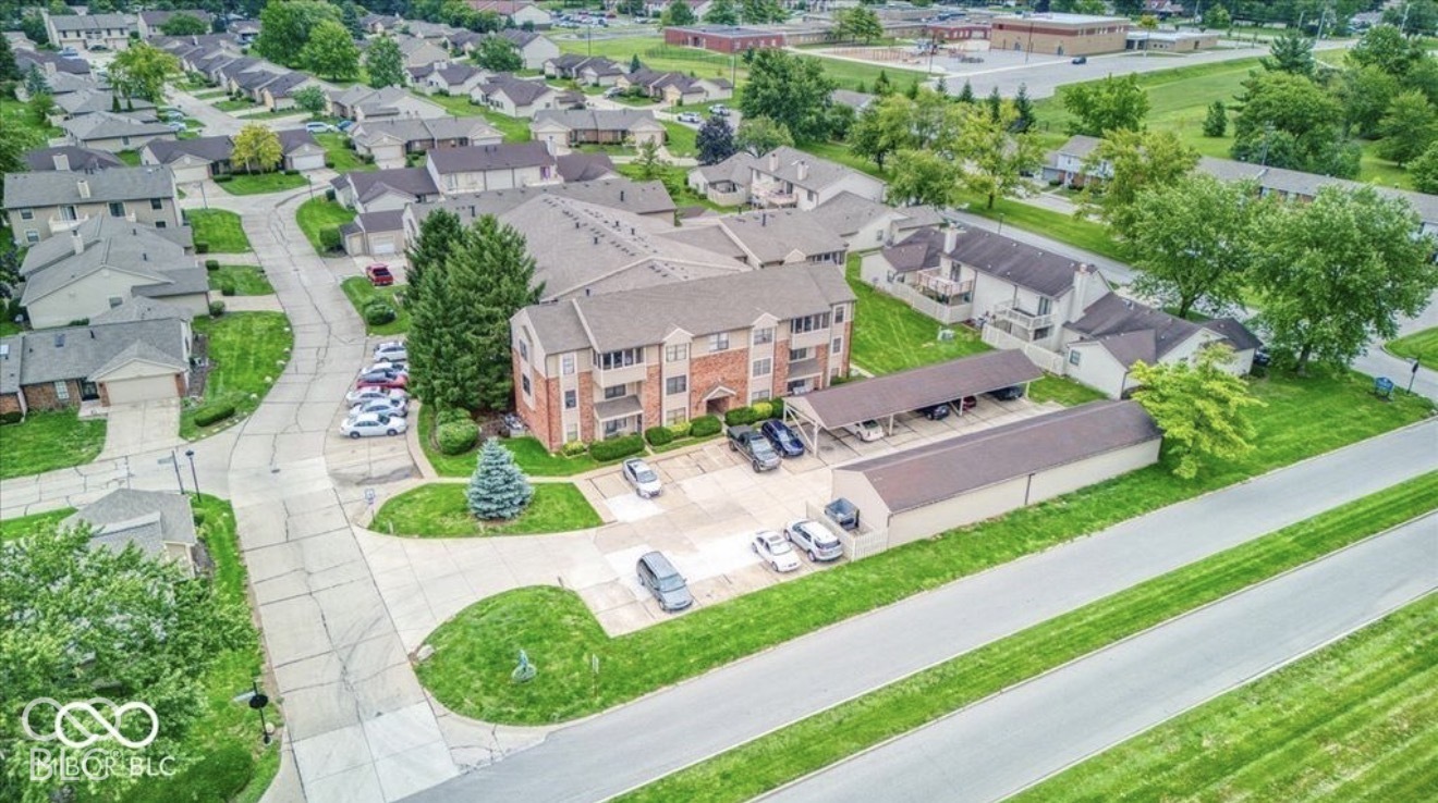 1763 Wellesley 1i Property Photo 1