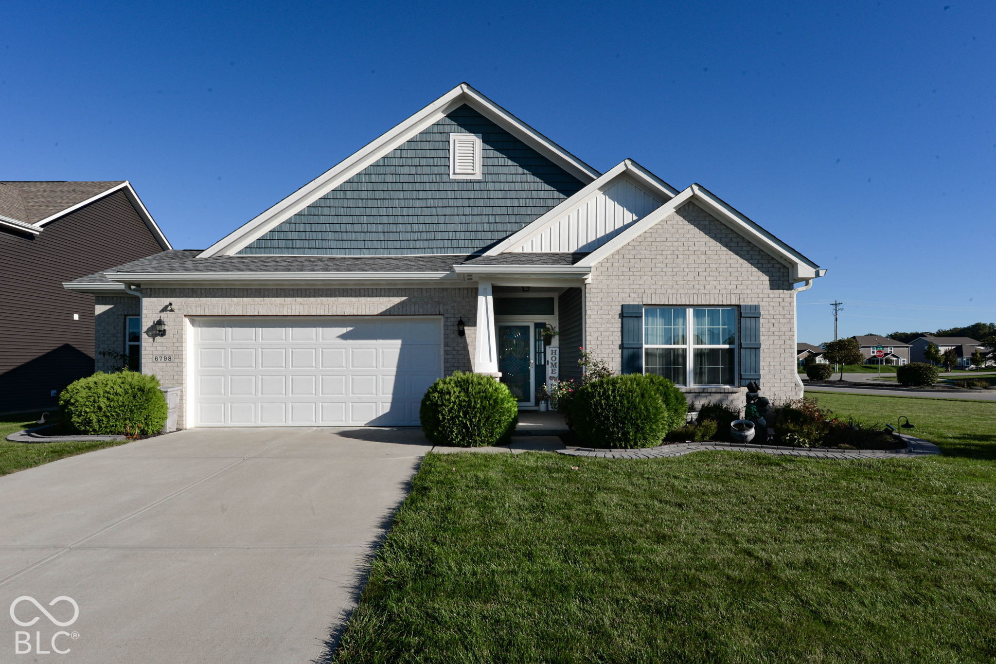 6798 W Wintergreen Court Property Photo 1