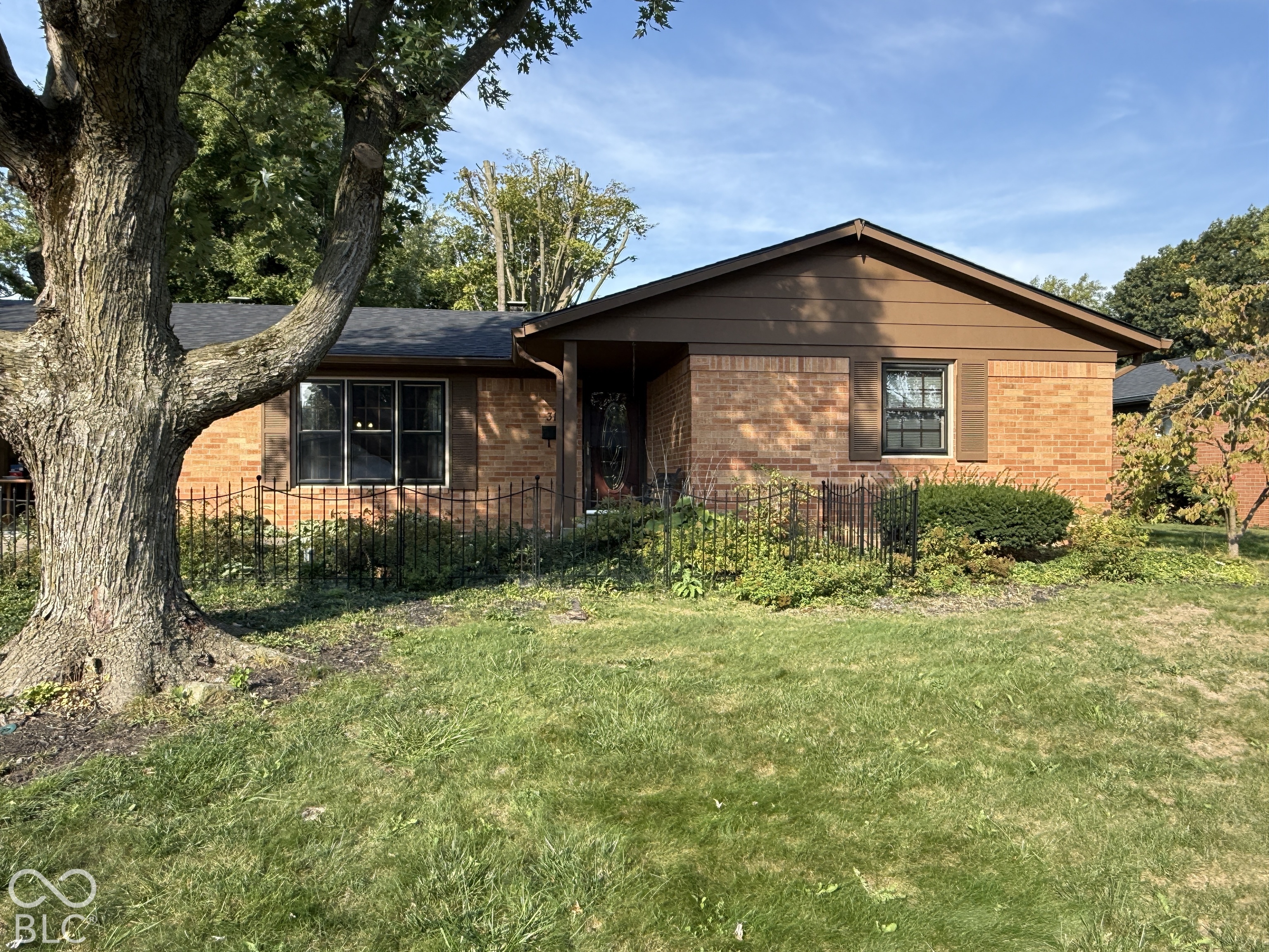 310 Edgewood Property Photo 1