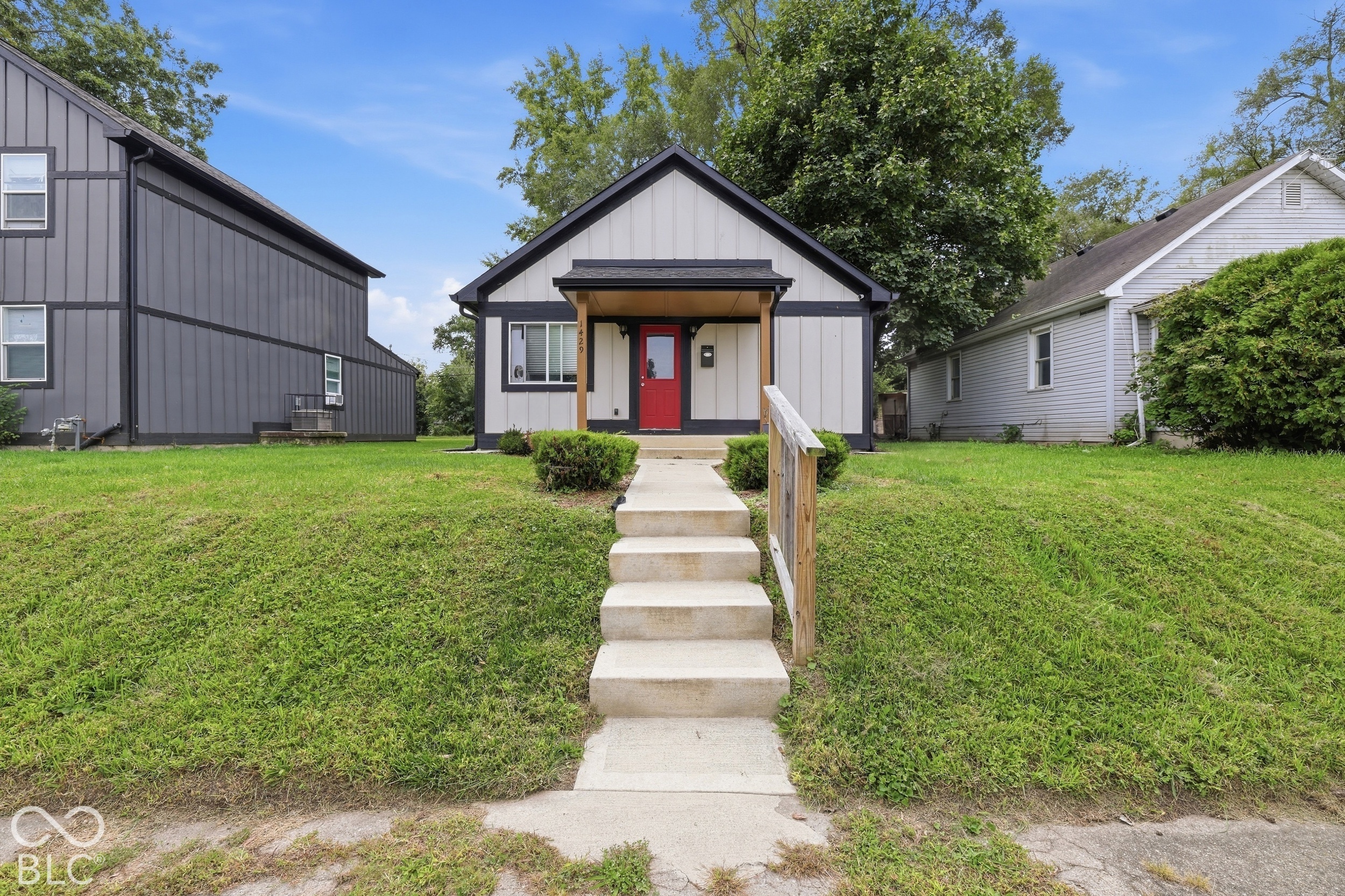 1429 W 4th Street Property Photo 1