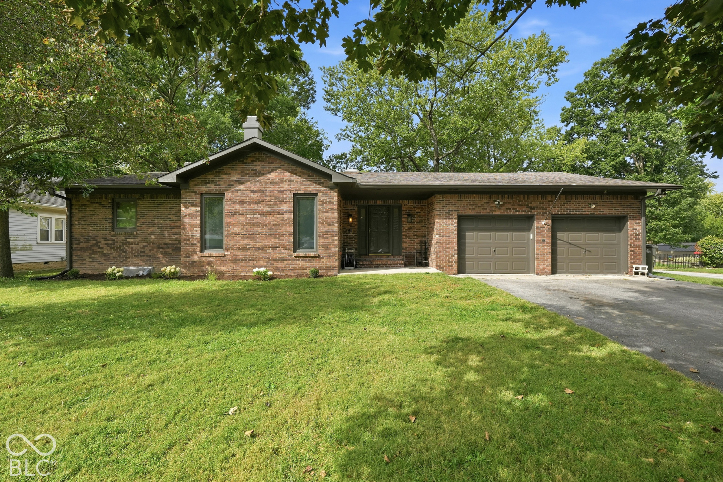 6032 Orinoco Avenue Property Photo 1