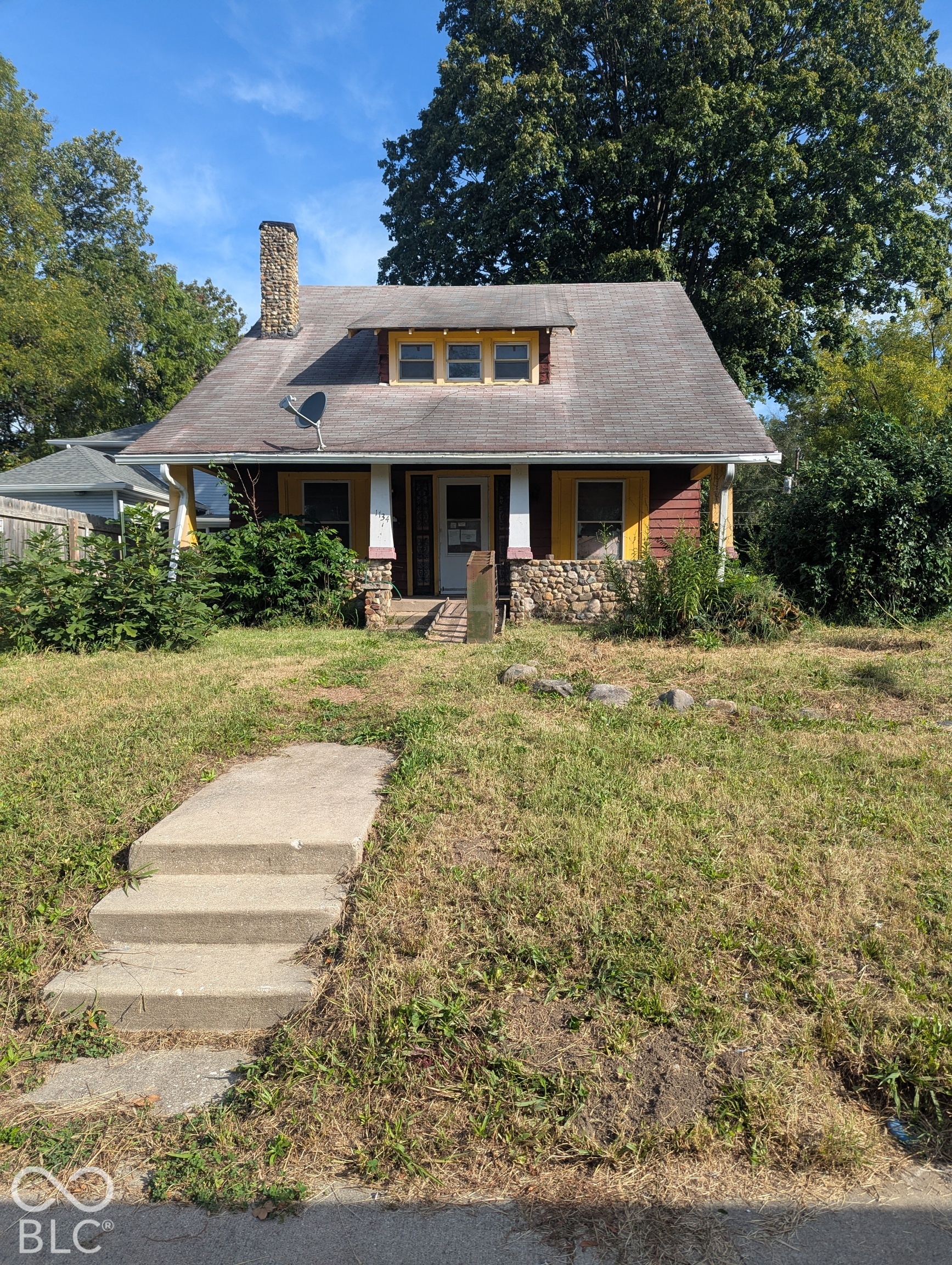 1134 W 35th Street Property Photo 1