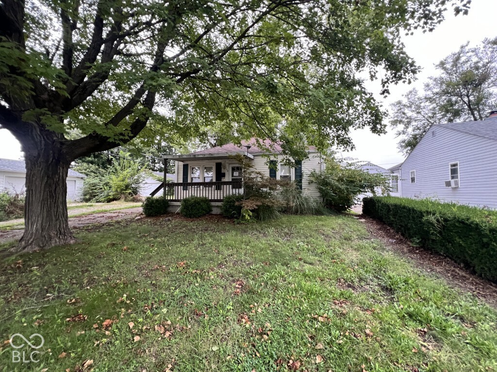 112 E 34th Street Property Photo 1