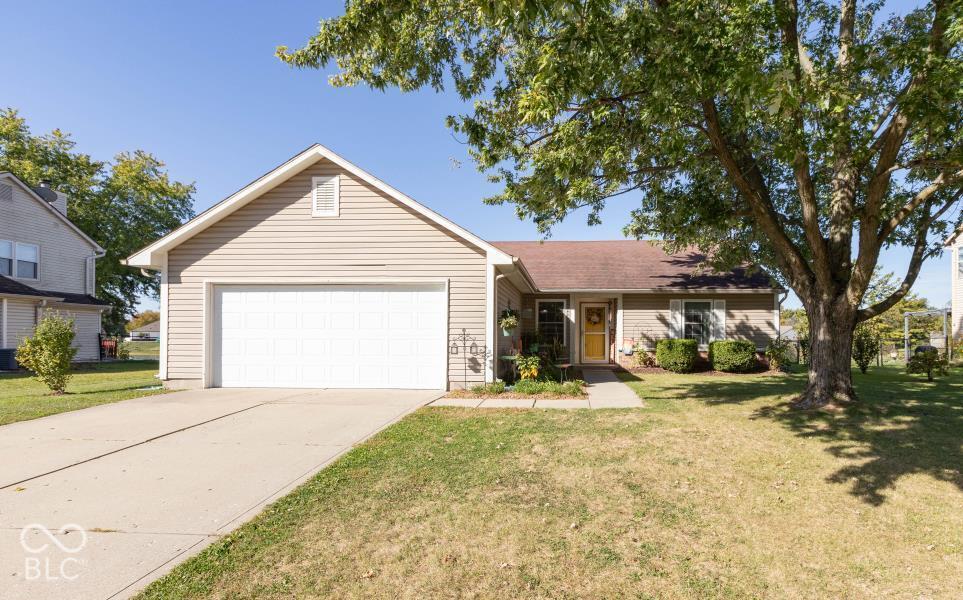 552 Nicole Boulevard Property Photo 1