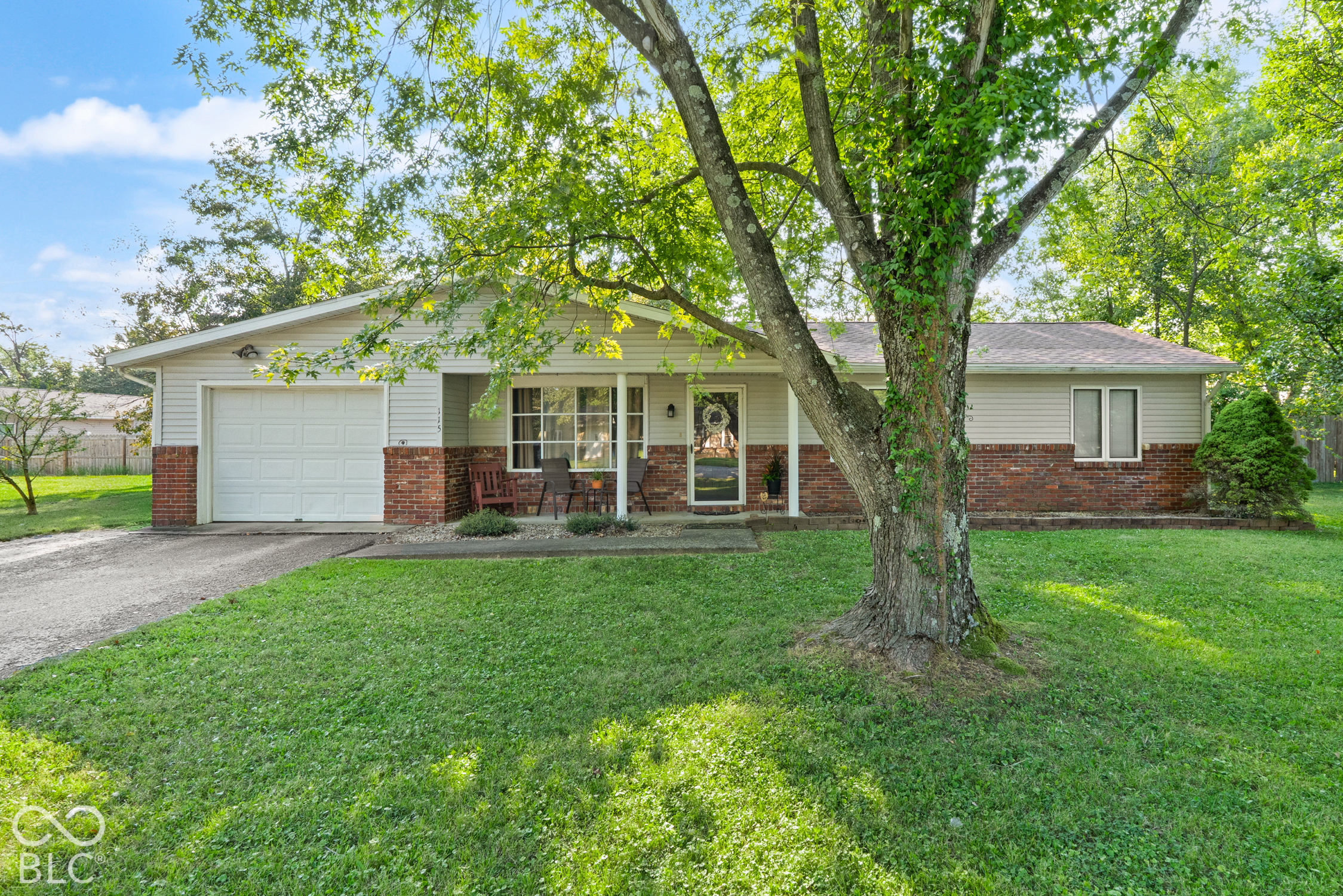 115 Hel Mar Drive Property Photo 1