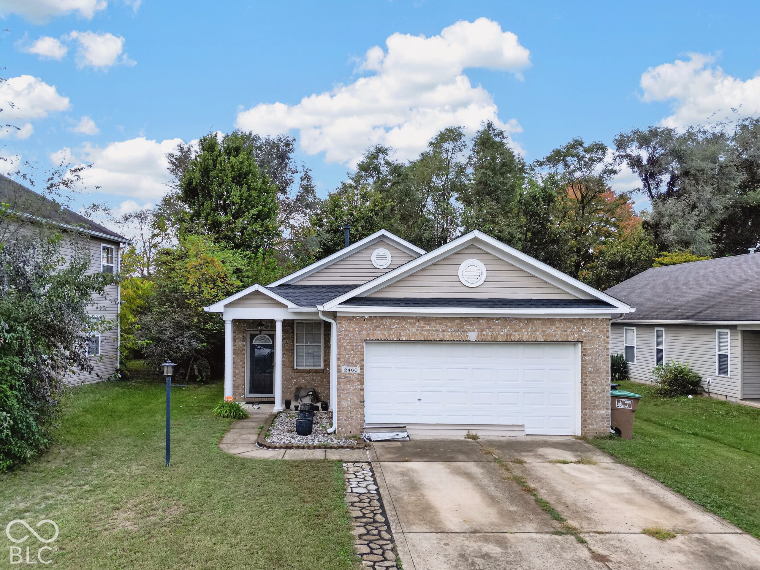 2460 Lakecrest Drive Property Photo 1