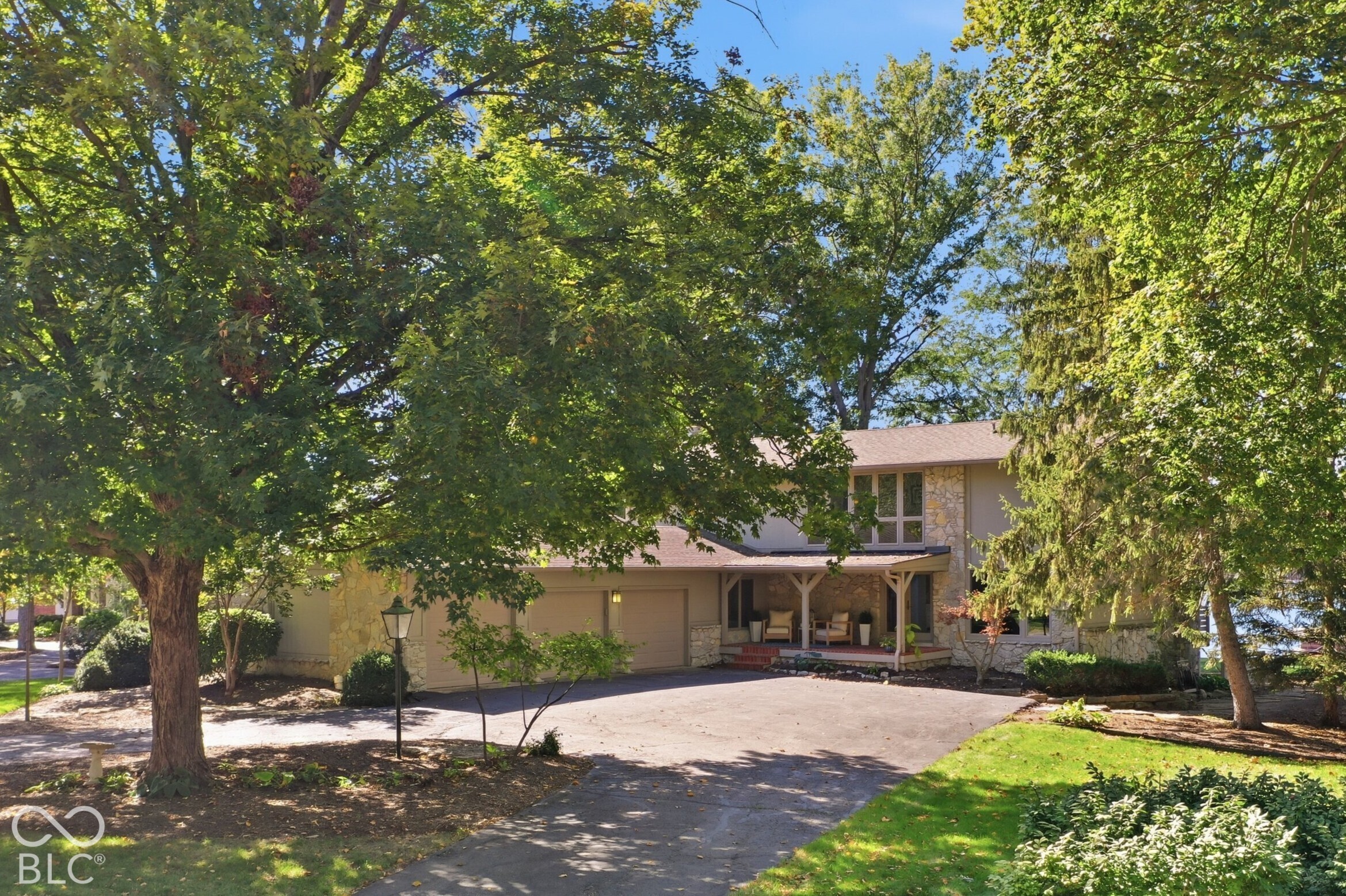 11122 E Lakeshore Drive Property Photo 1