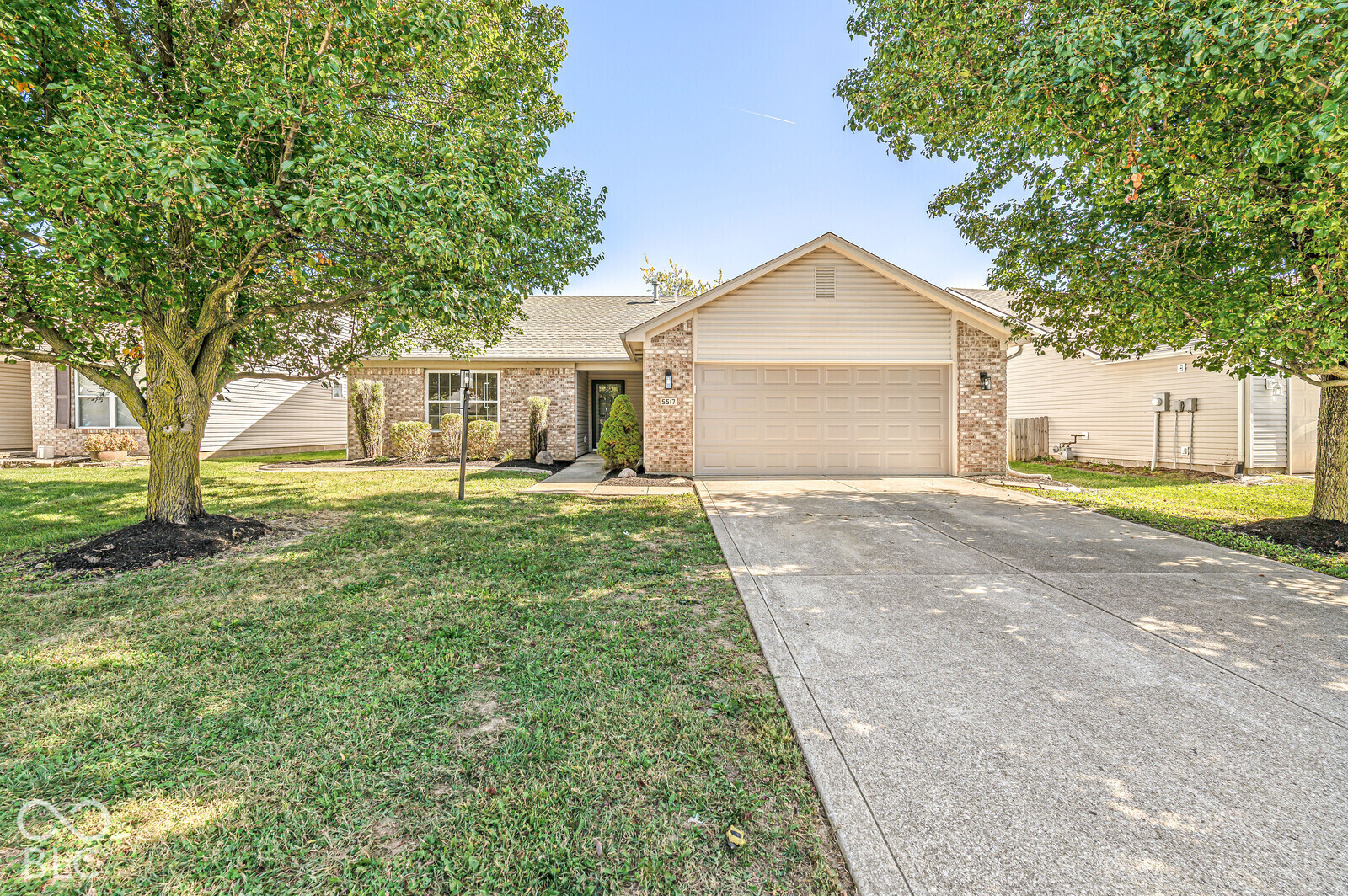 5517 Wood Hollow Drive Property Photo 1