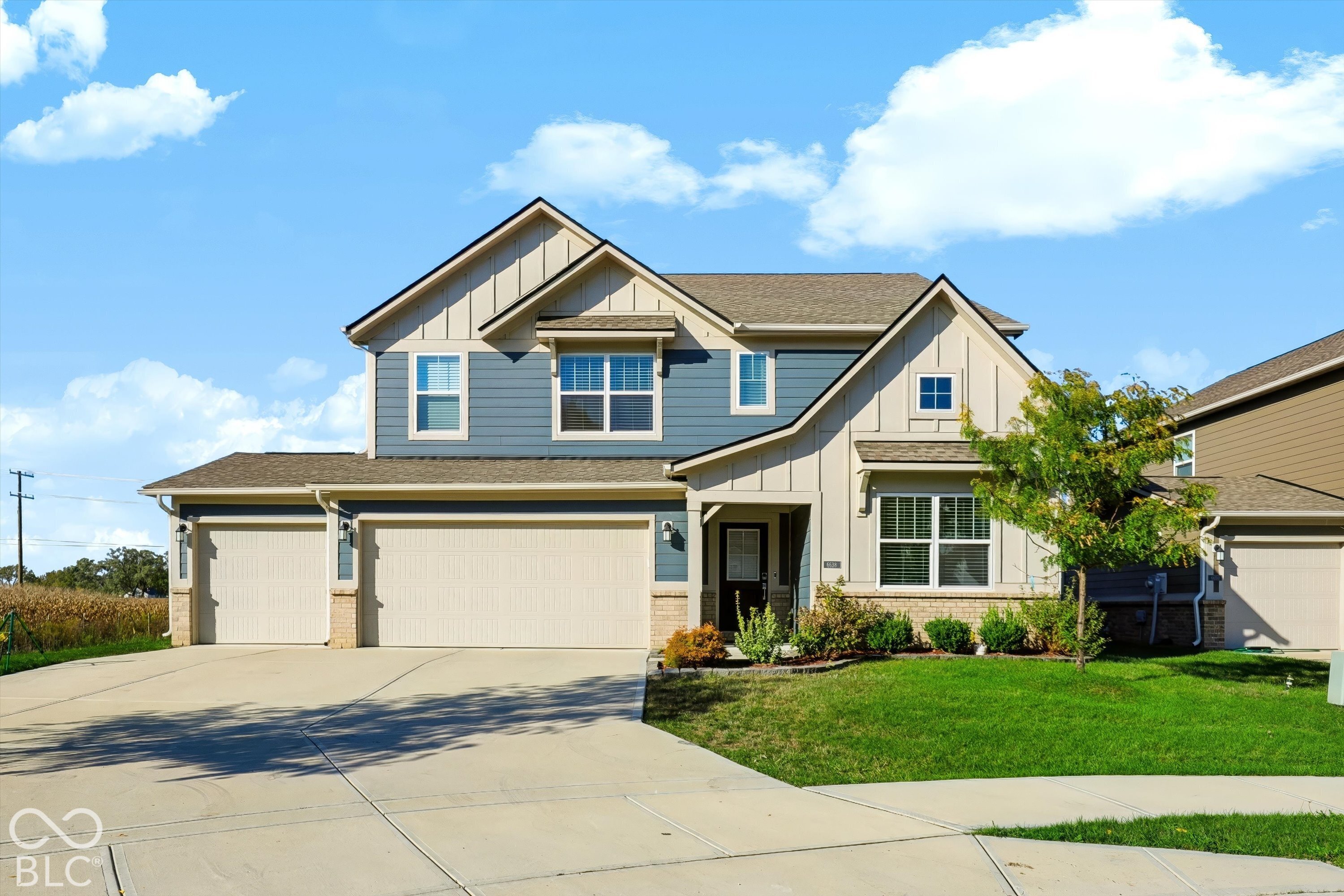 6638 Sugar Creek Lane Property Photo 1