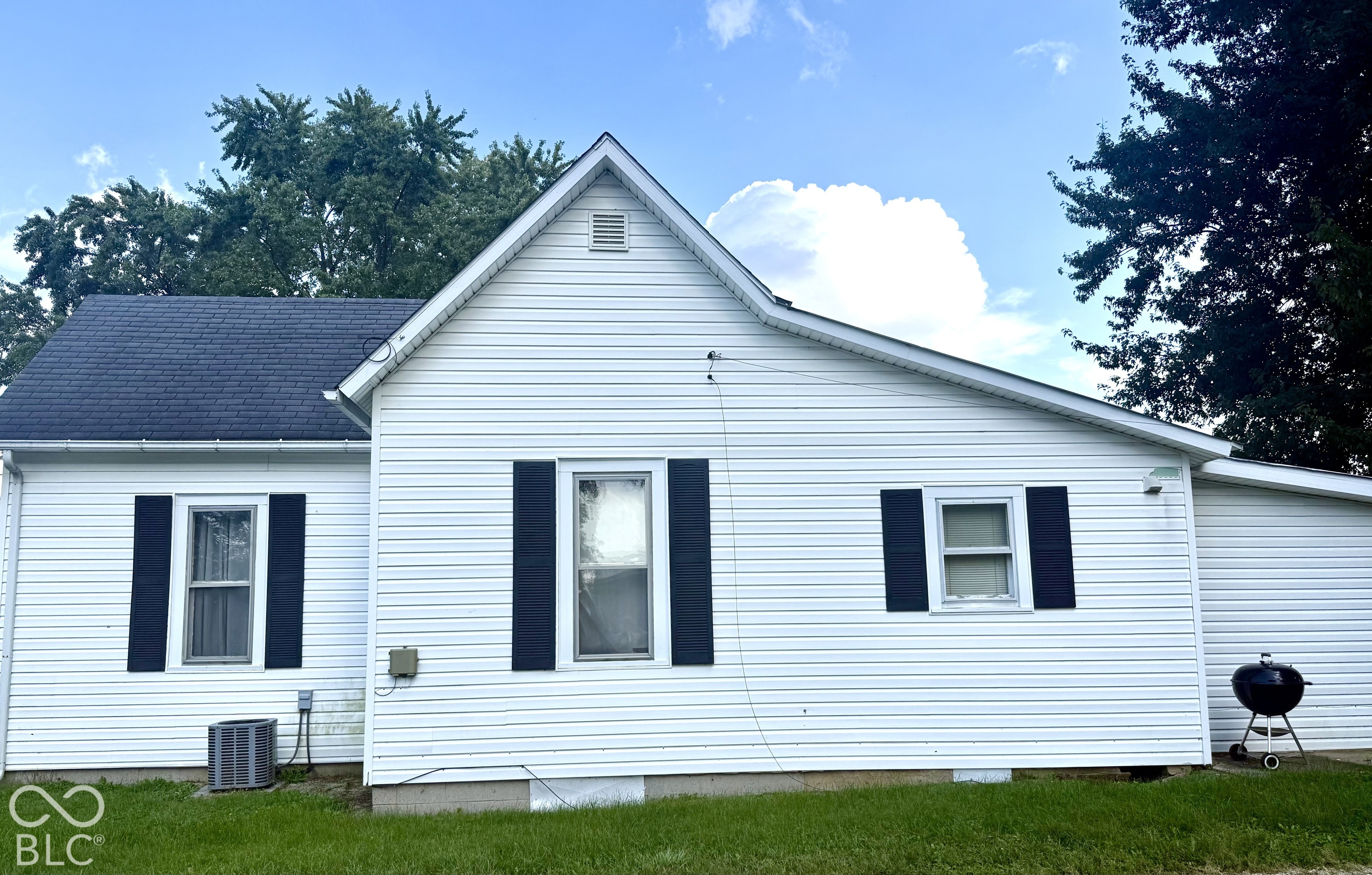 14909 W 5th Street Property Photo 1