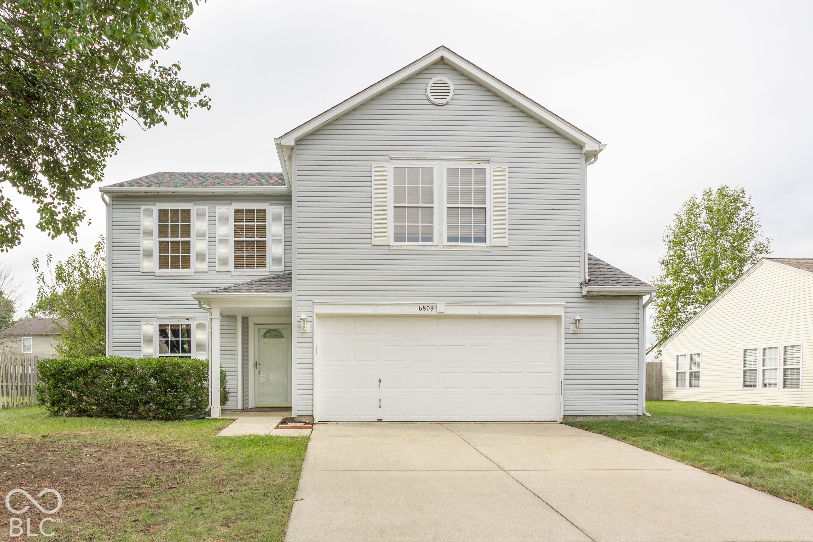 6809 W Dover Place Property Photo 1
