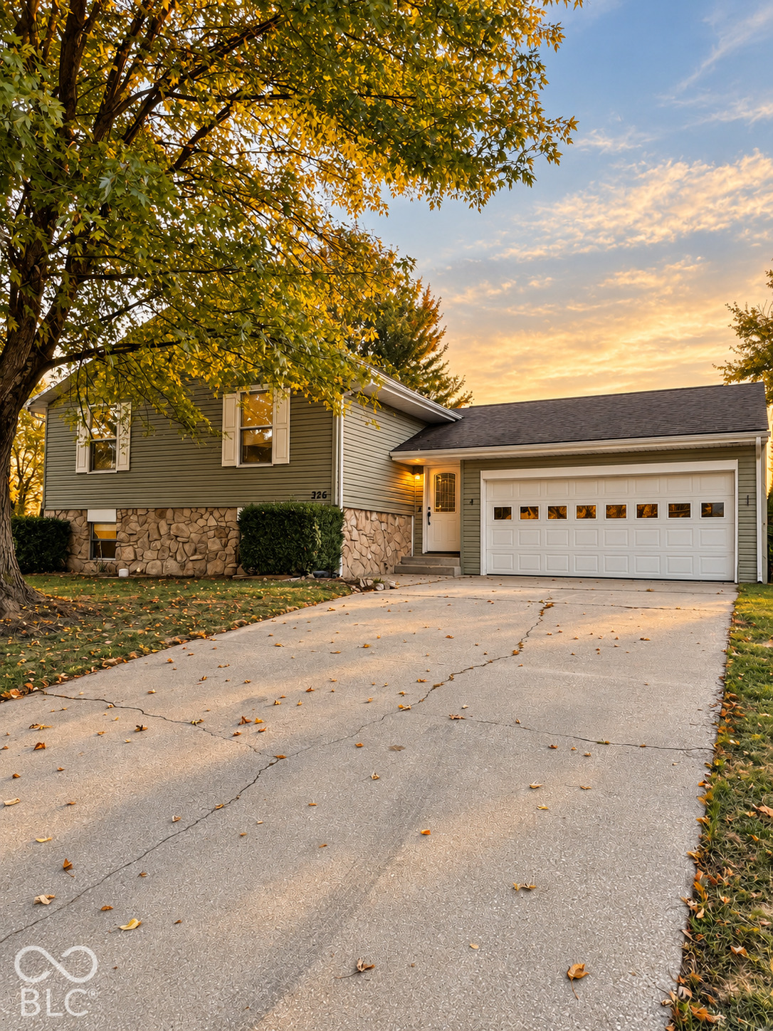 326 Glenbrook Drive Property Photo 1