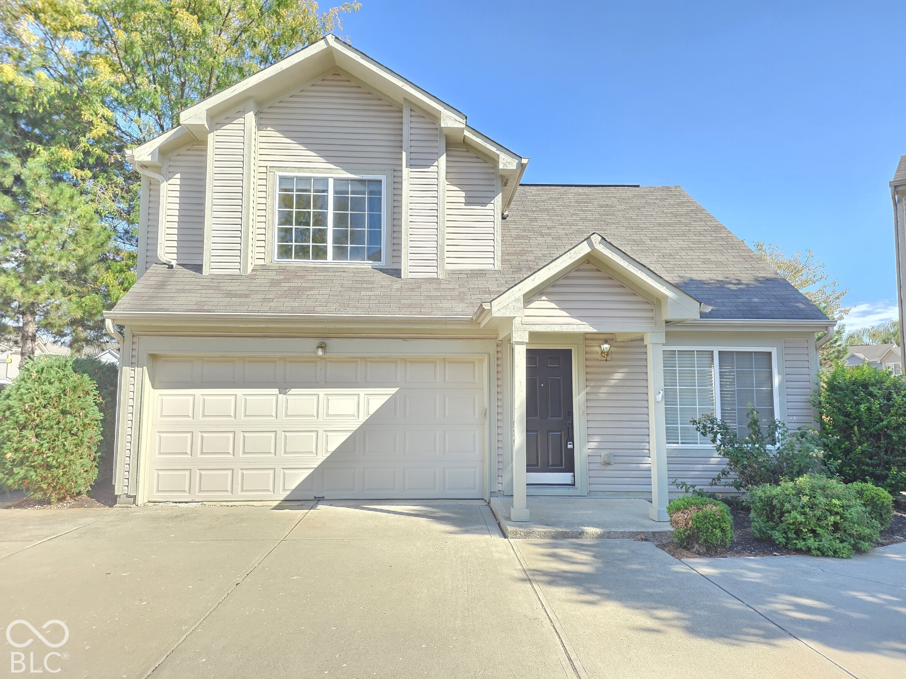 529 Stobus Drive Property Photo 1