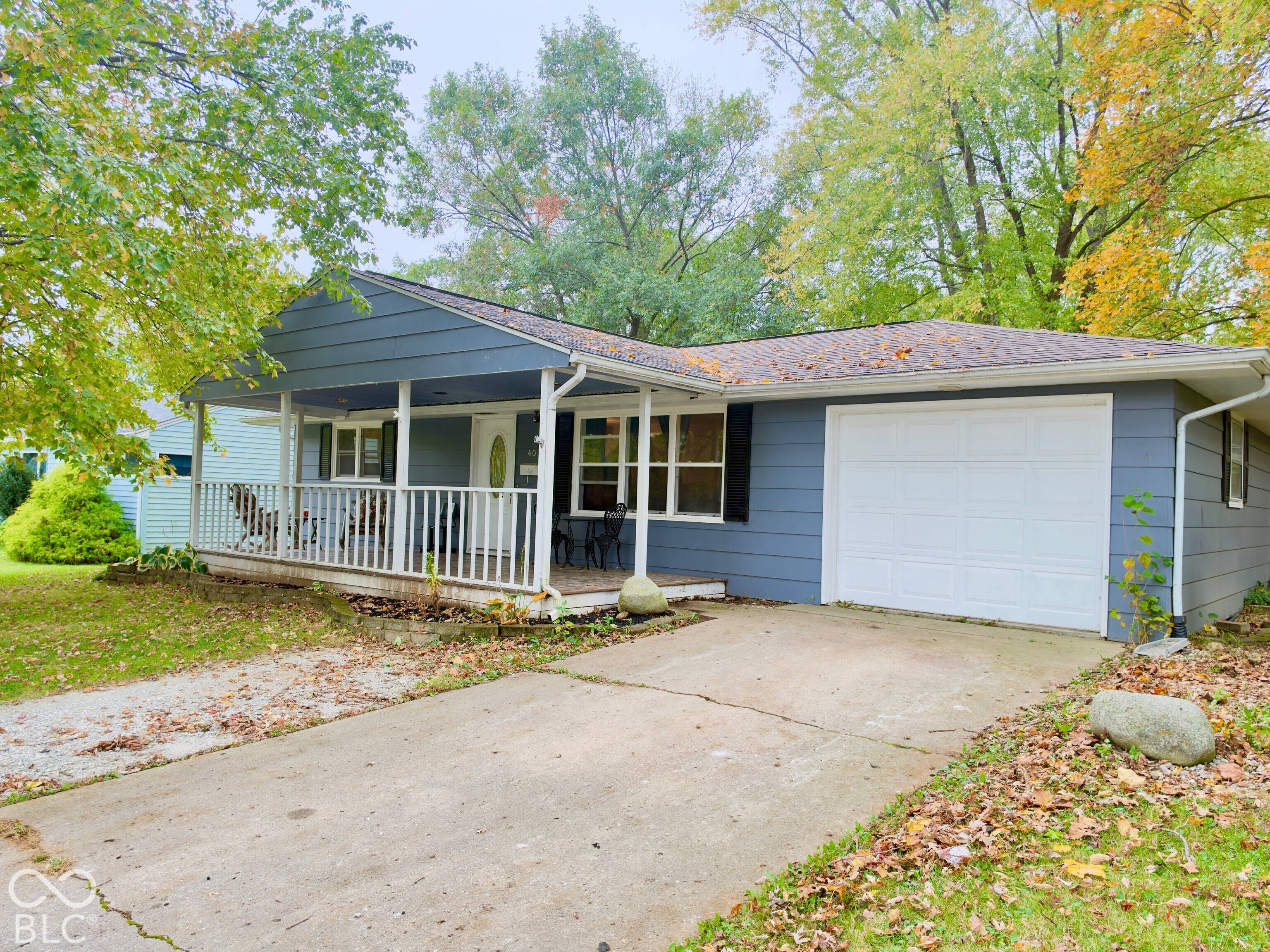 405 N Hill Street Property Photo 1