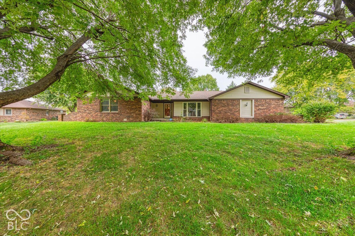 596 S Yeagy Court Property Photo 1