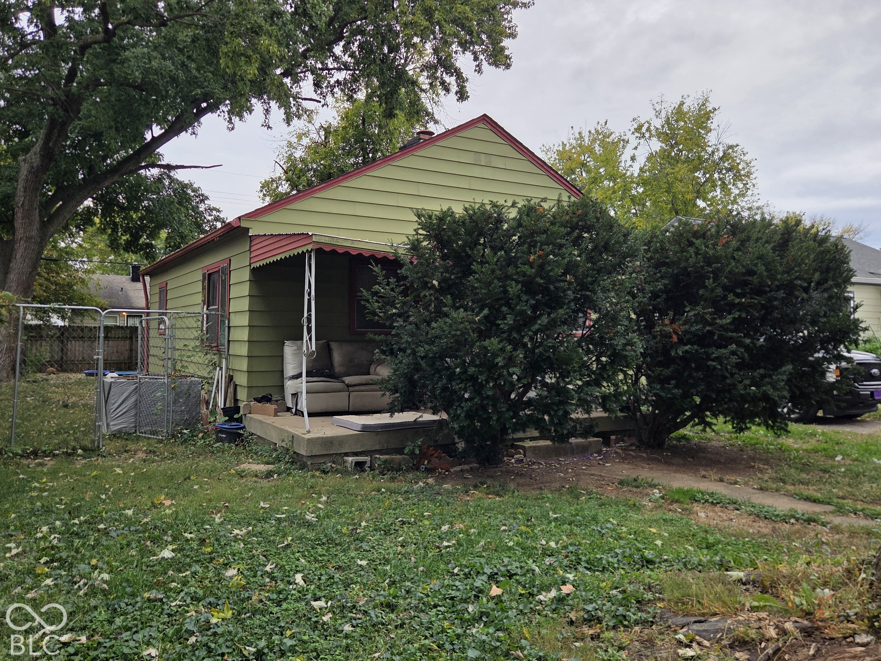 2258 N Goodlet Avenue Property Photo 1
