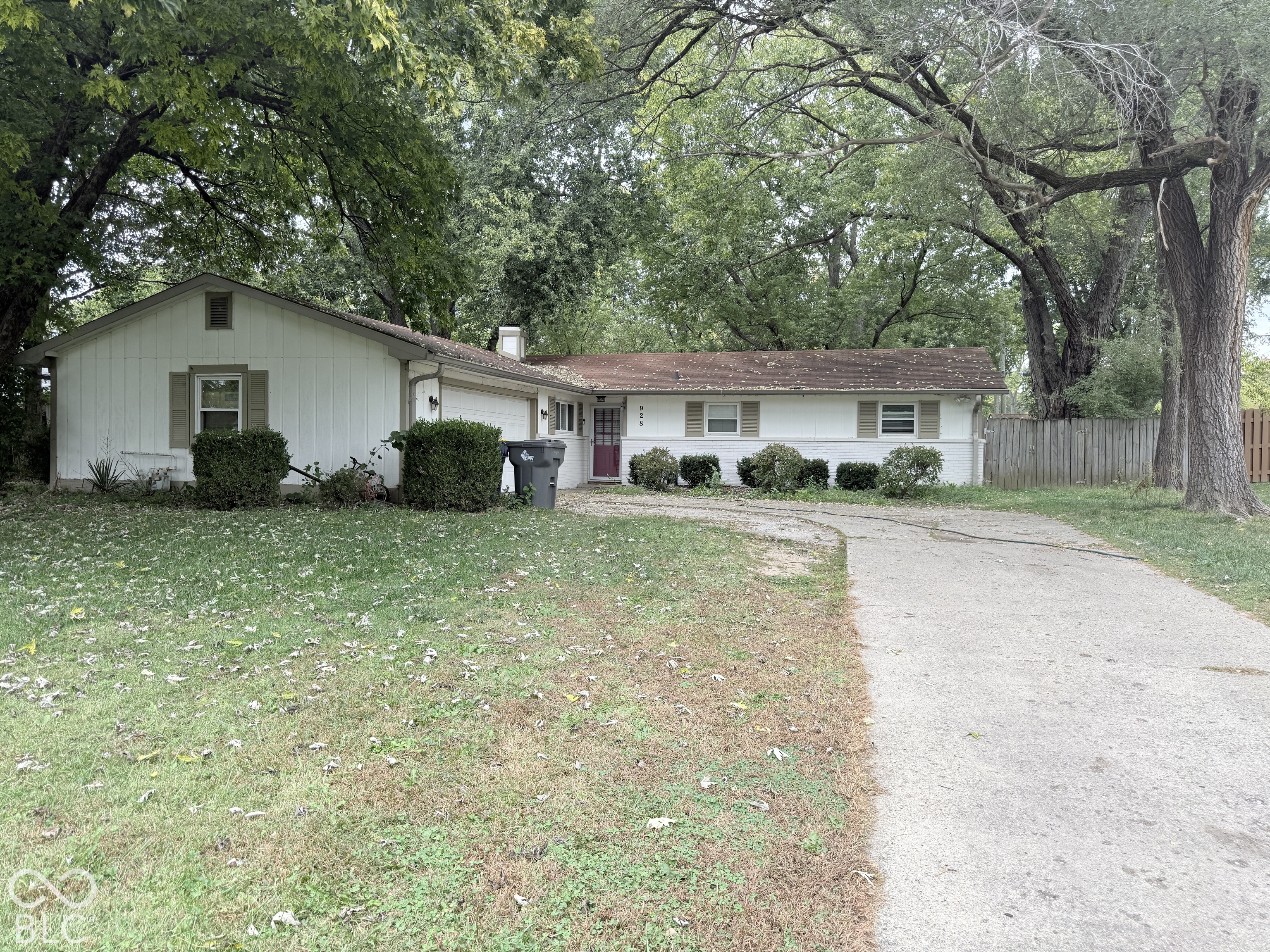928 W 79th Street Property Photo 1