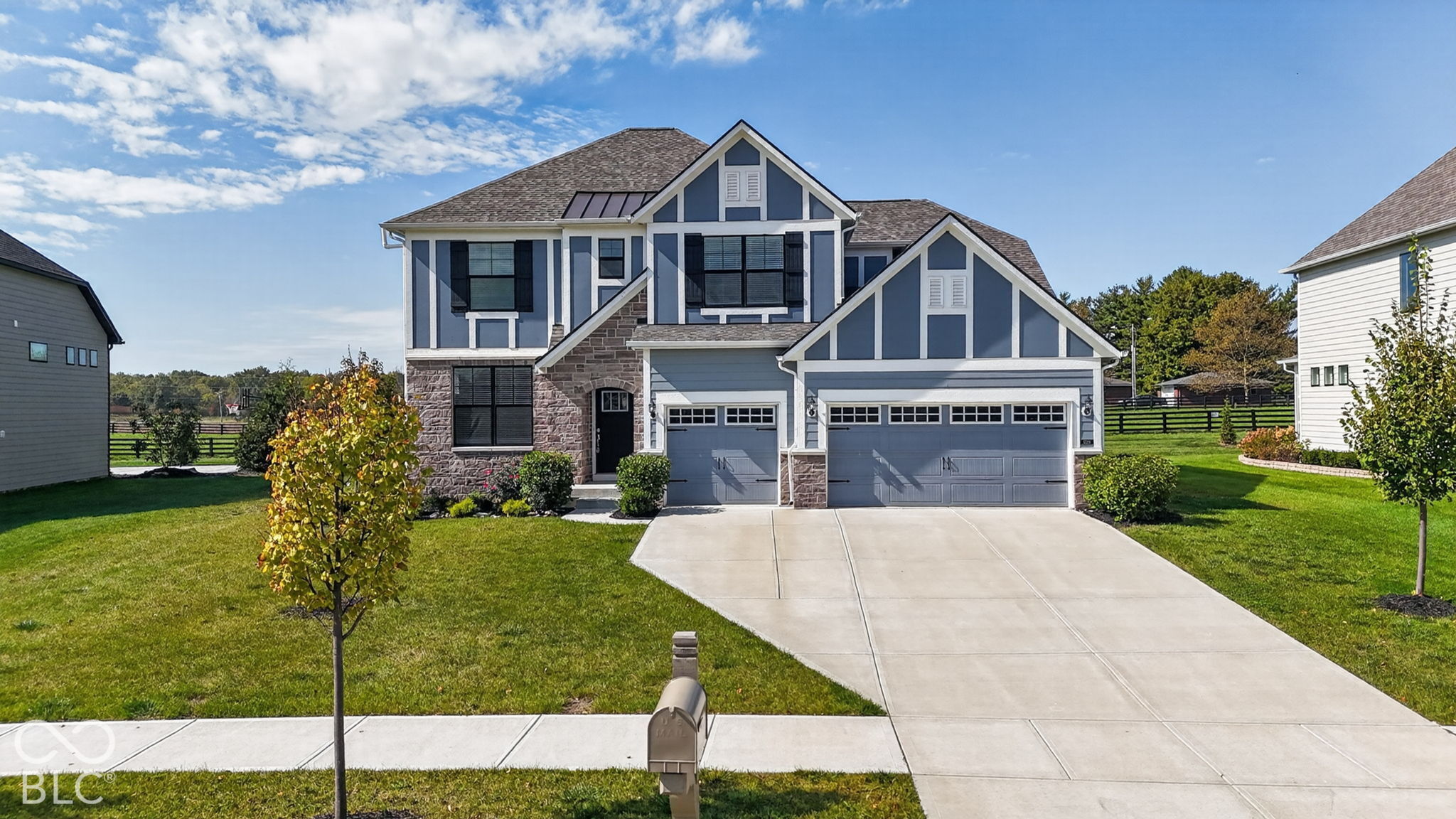 5378 Rose Property Photo 1