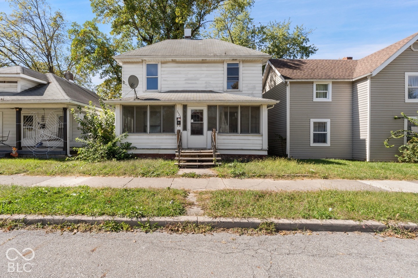 2423 Fletcher Street Property Photo 1