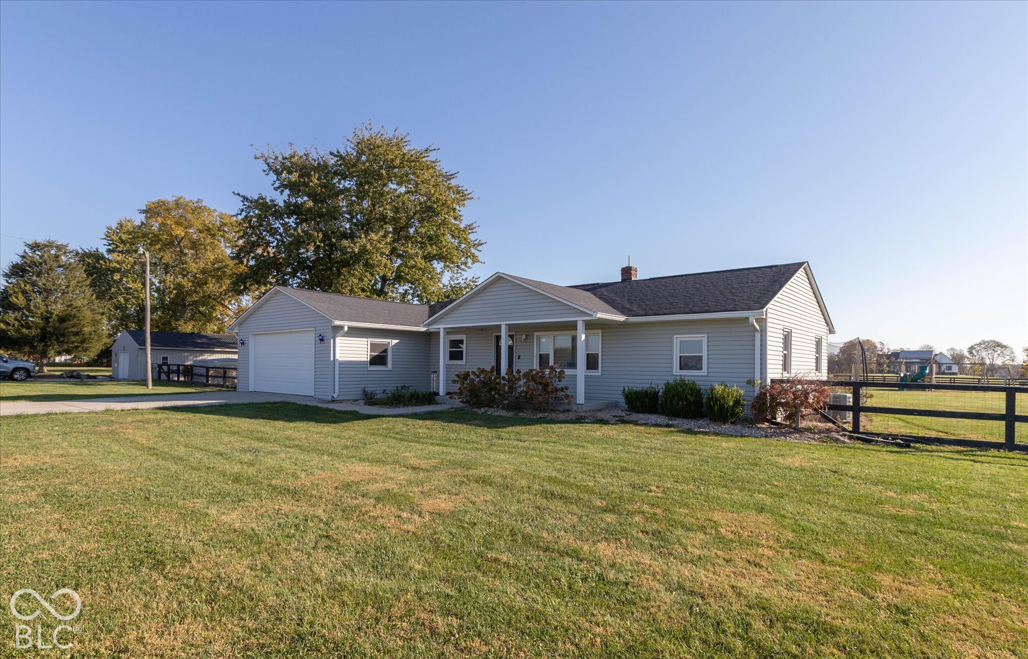 5101 N County Road 500 Property Photo 1