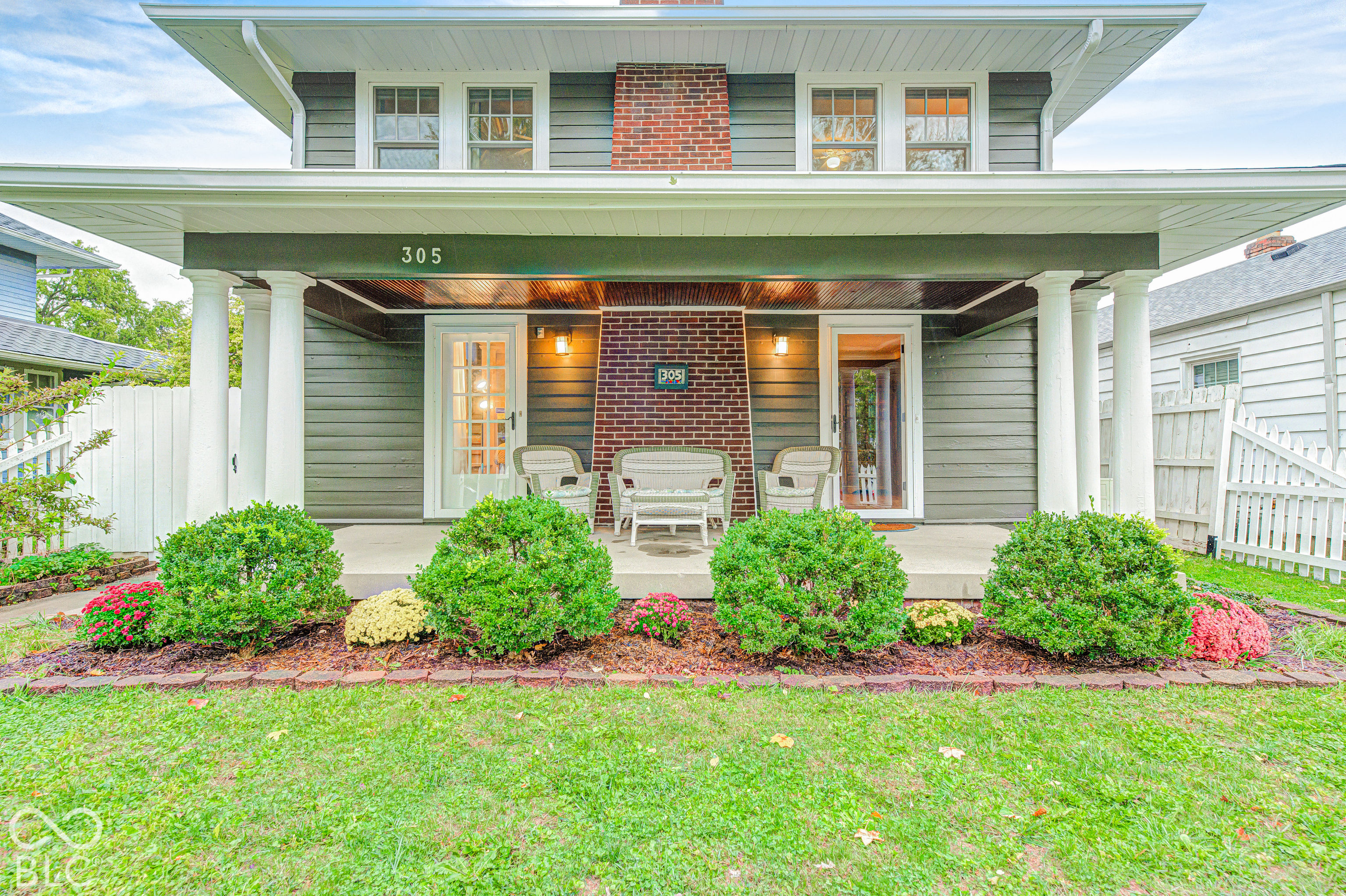 305 N Ridgeview Drive Property Photo 1
