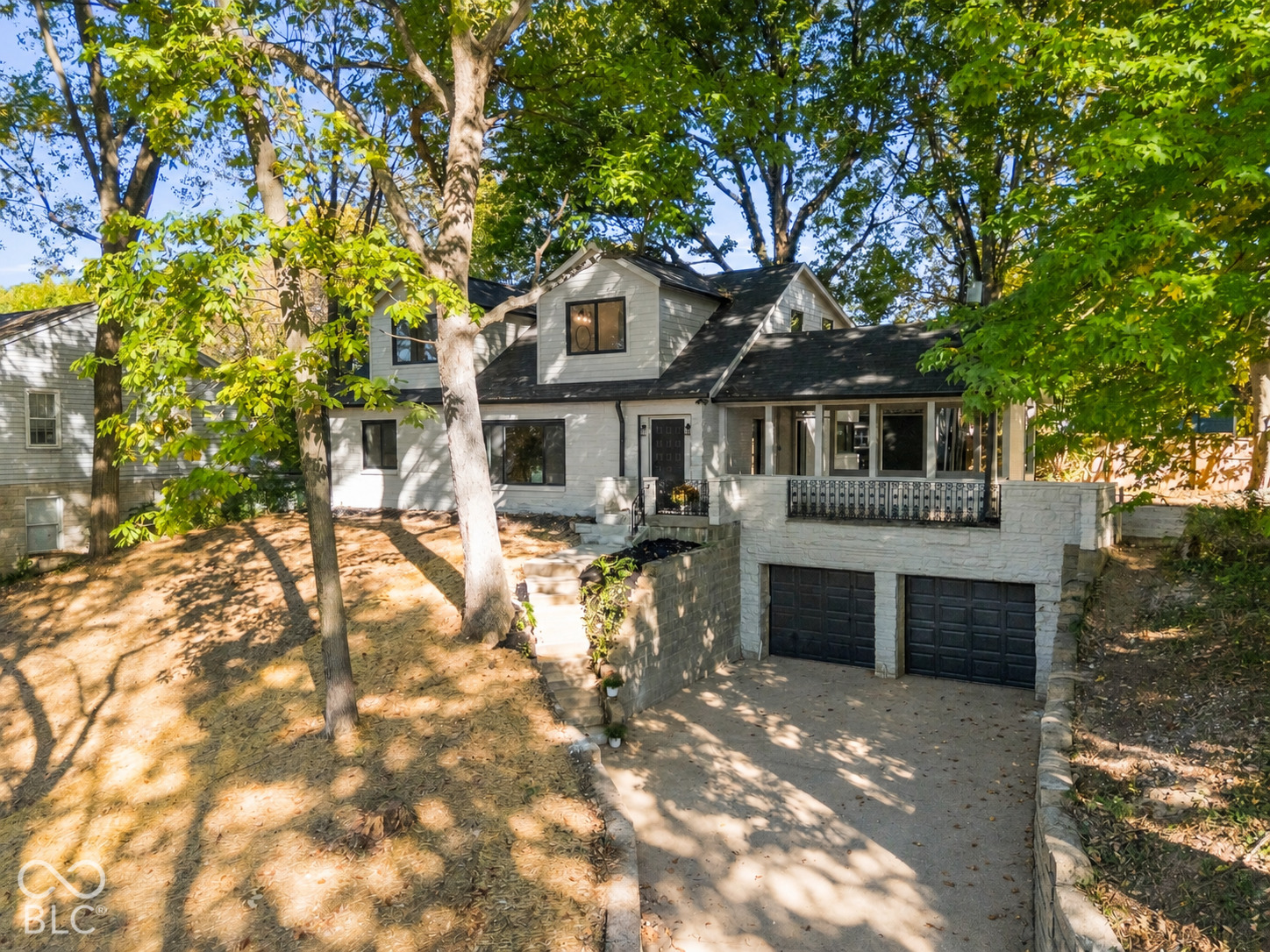 5035 Boulevard Place Property Photo 1