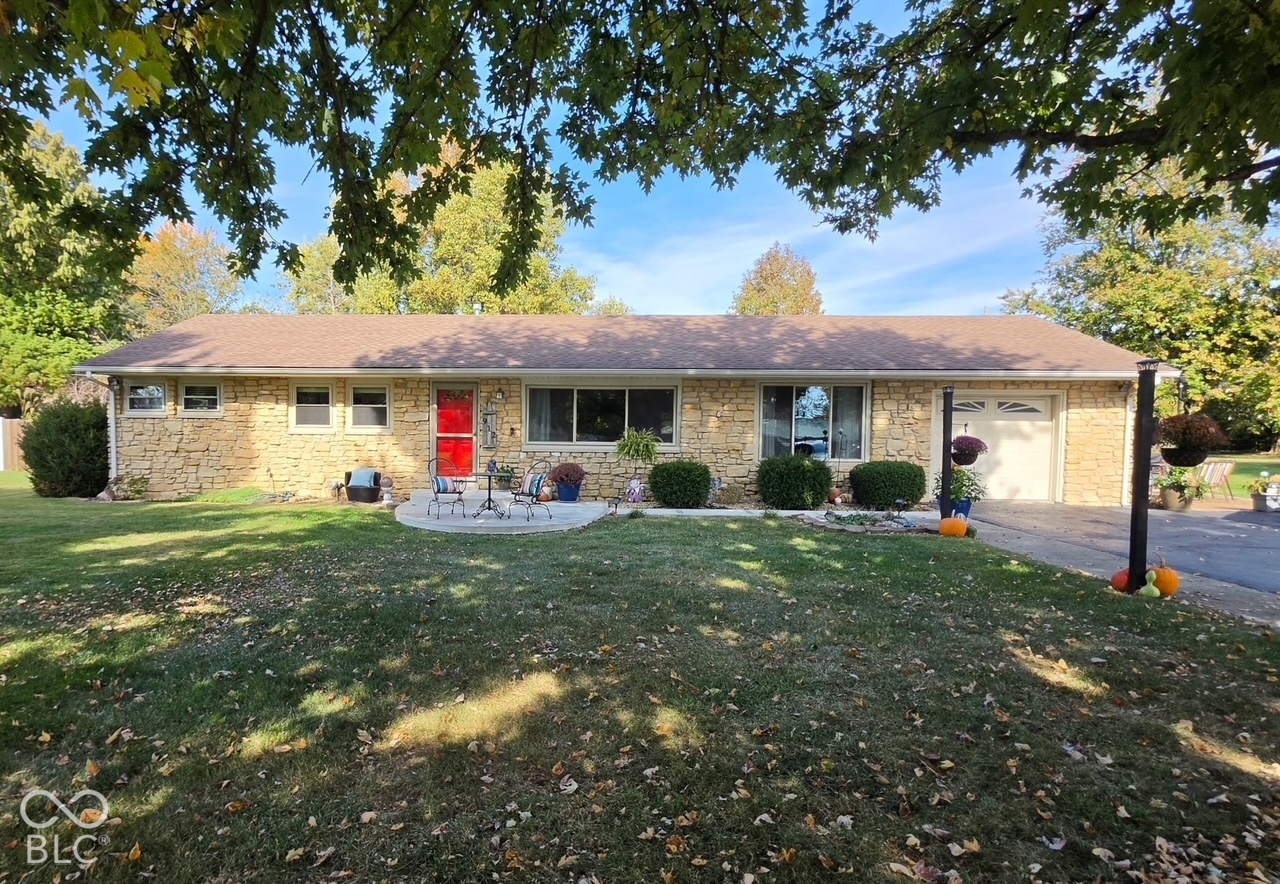 912 E Erdmann Road Property Photo 1
