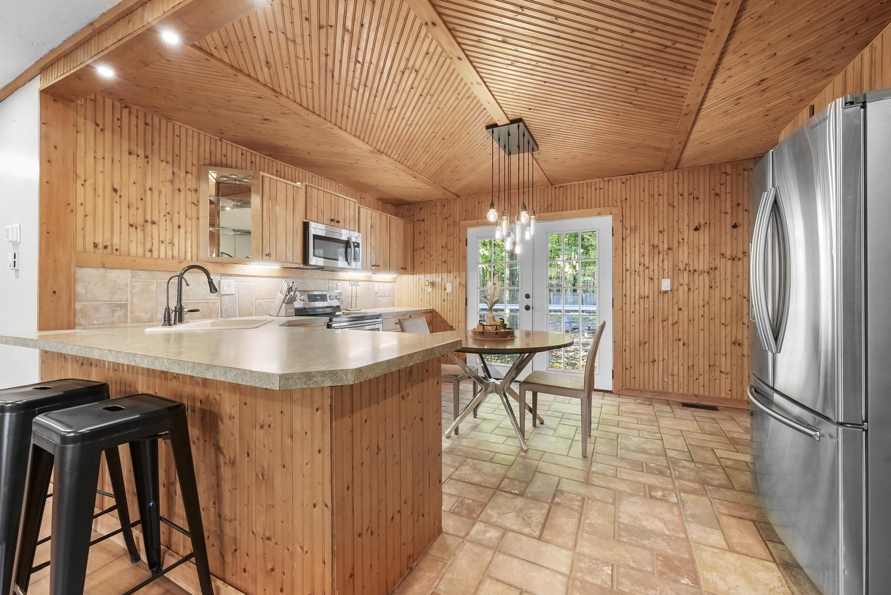 529 Ottawa Trail Property Photo 15