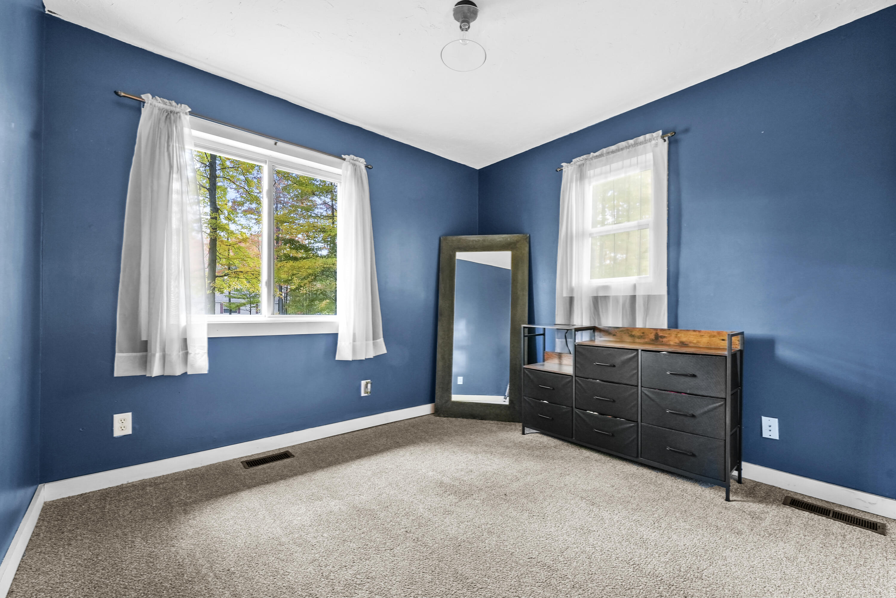 529 Ottawa Trail Property Photo 32