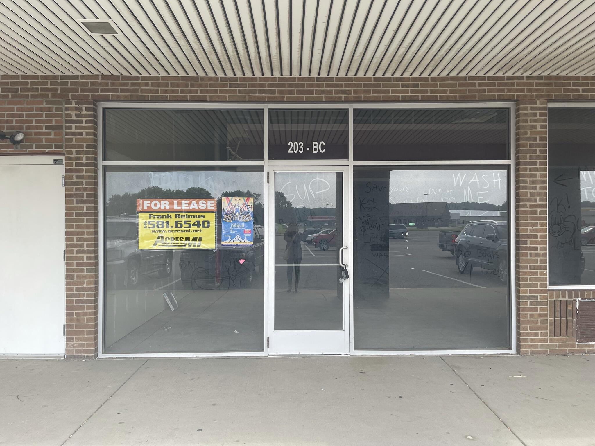 203 N Us-131 Highway Suite 203 Property Photo 2
