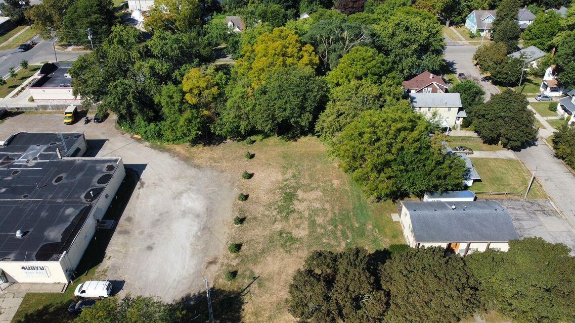 1710 Woodbridge Street Property Photo 5