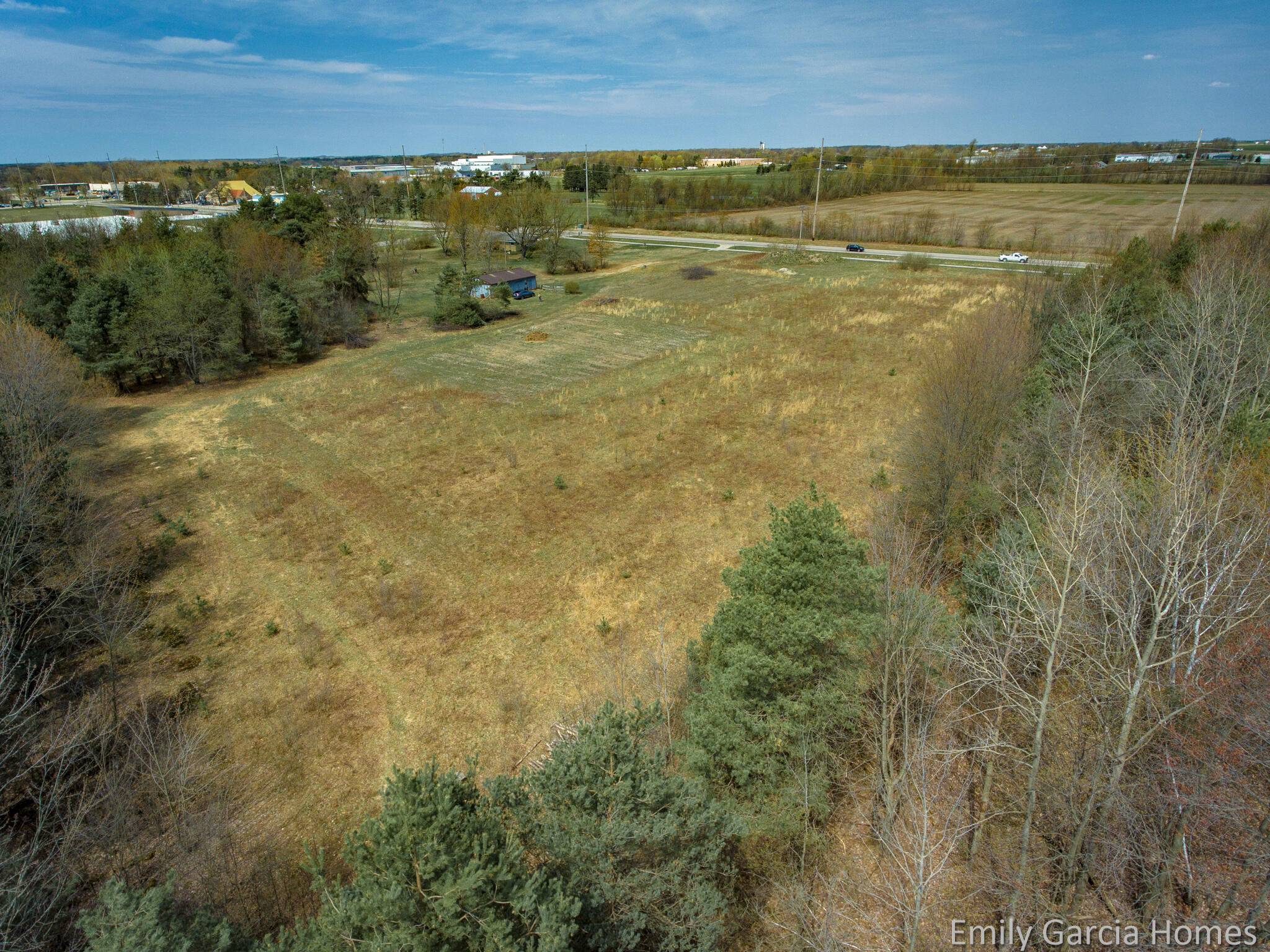 12580 Quincy Street Property Photo 7