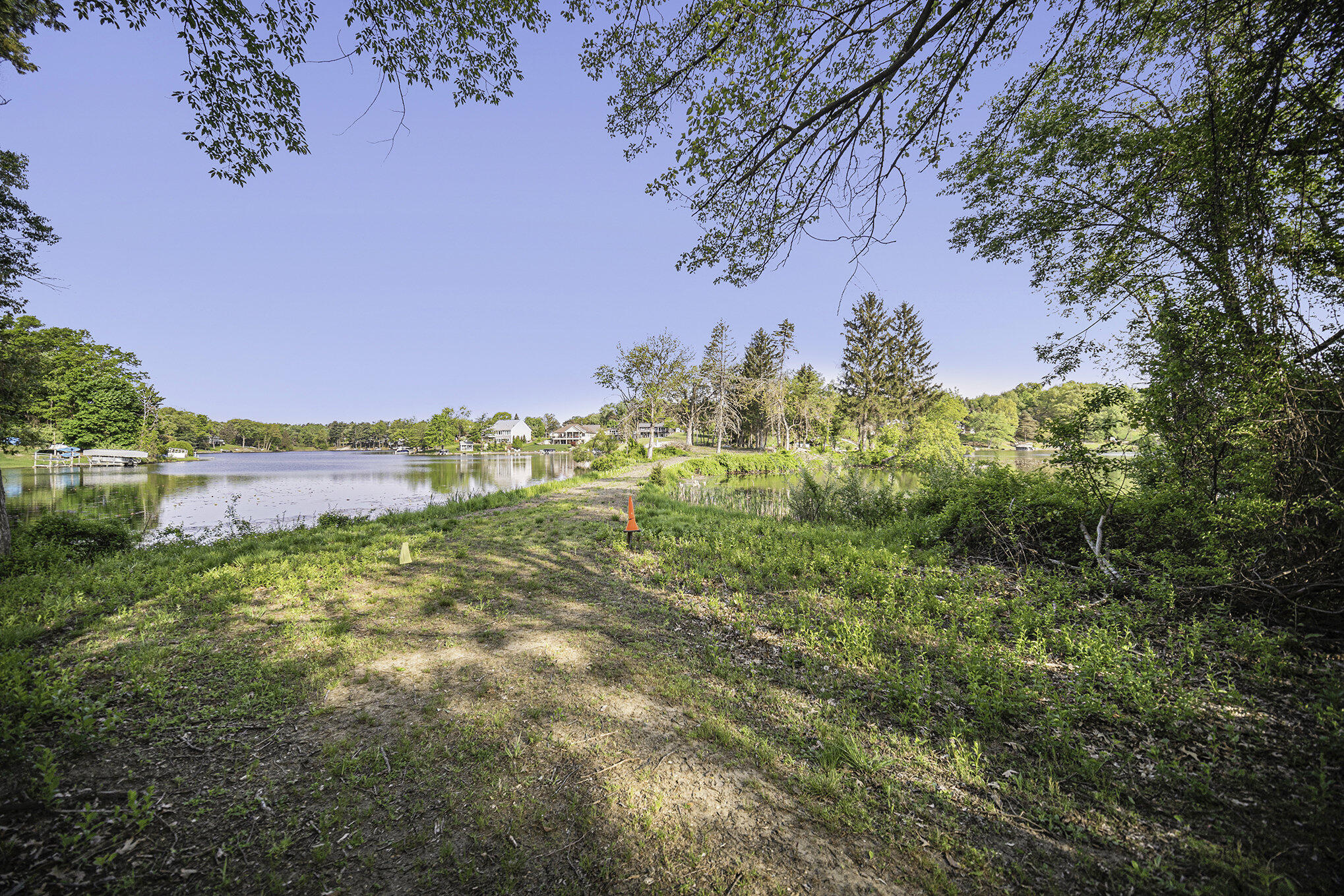 11248 Lemott Circle Property Photo 5