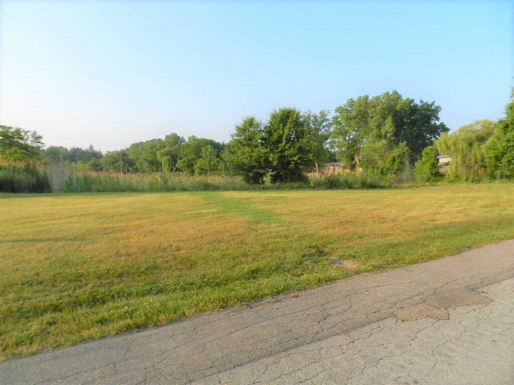 944 Eagle Point Drive Property Photo 1