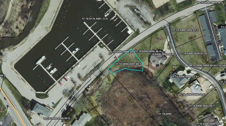 944 Eagle Point Drive Property Photo 3