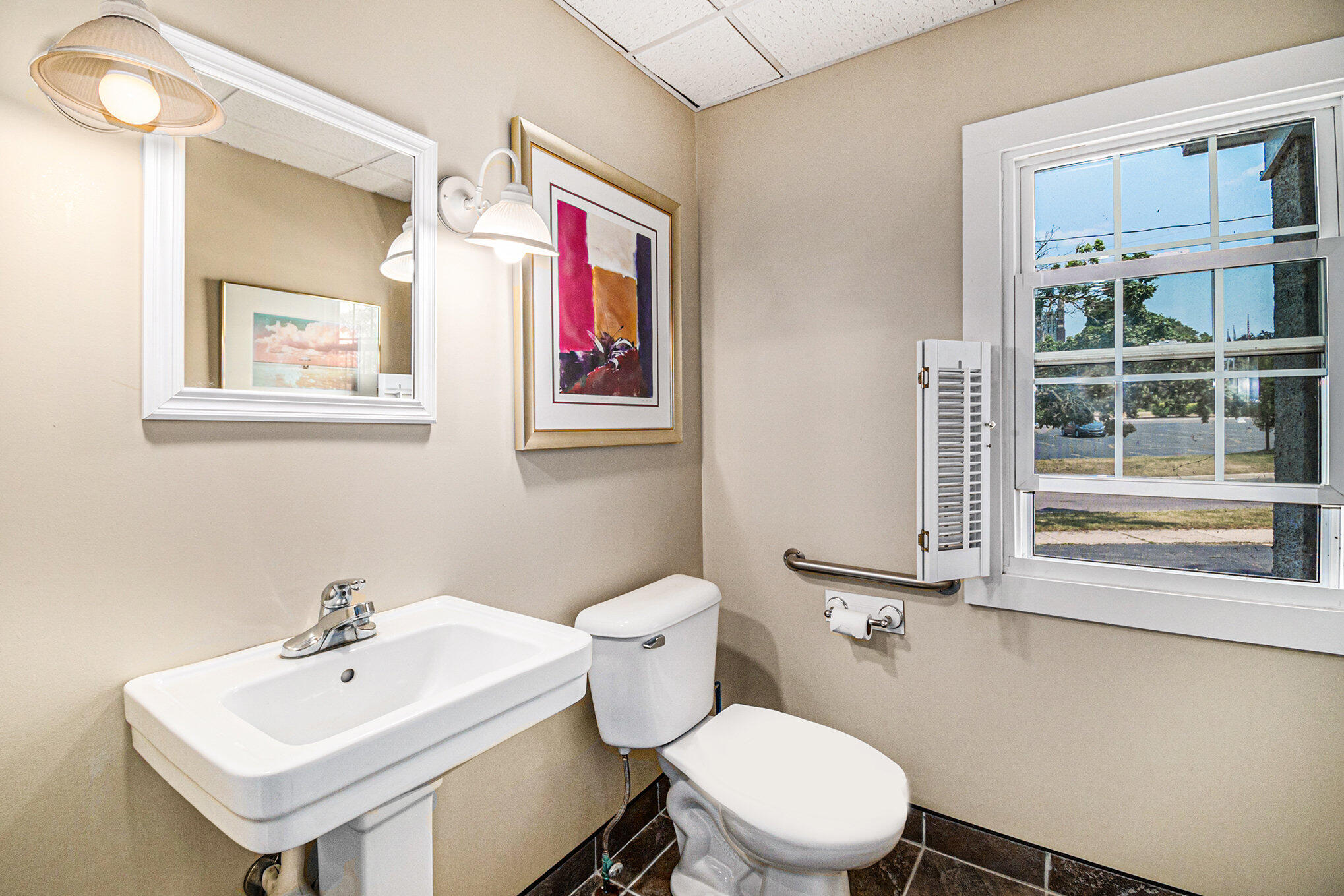 604 Wildwood Avenue Property Photo 16