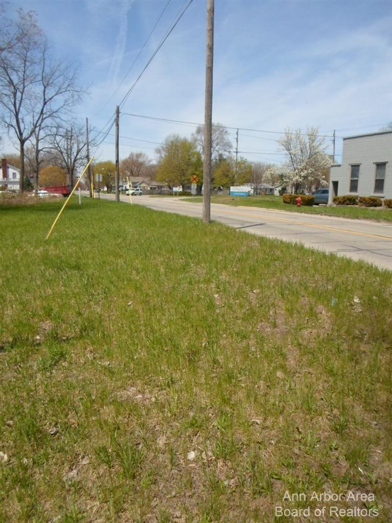 1 E Main Property Photo 5