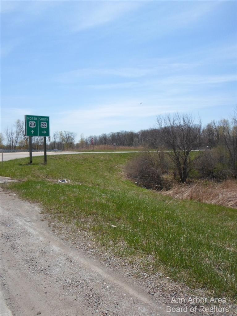 1 E Main Property Photo 6