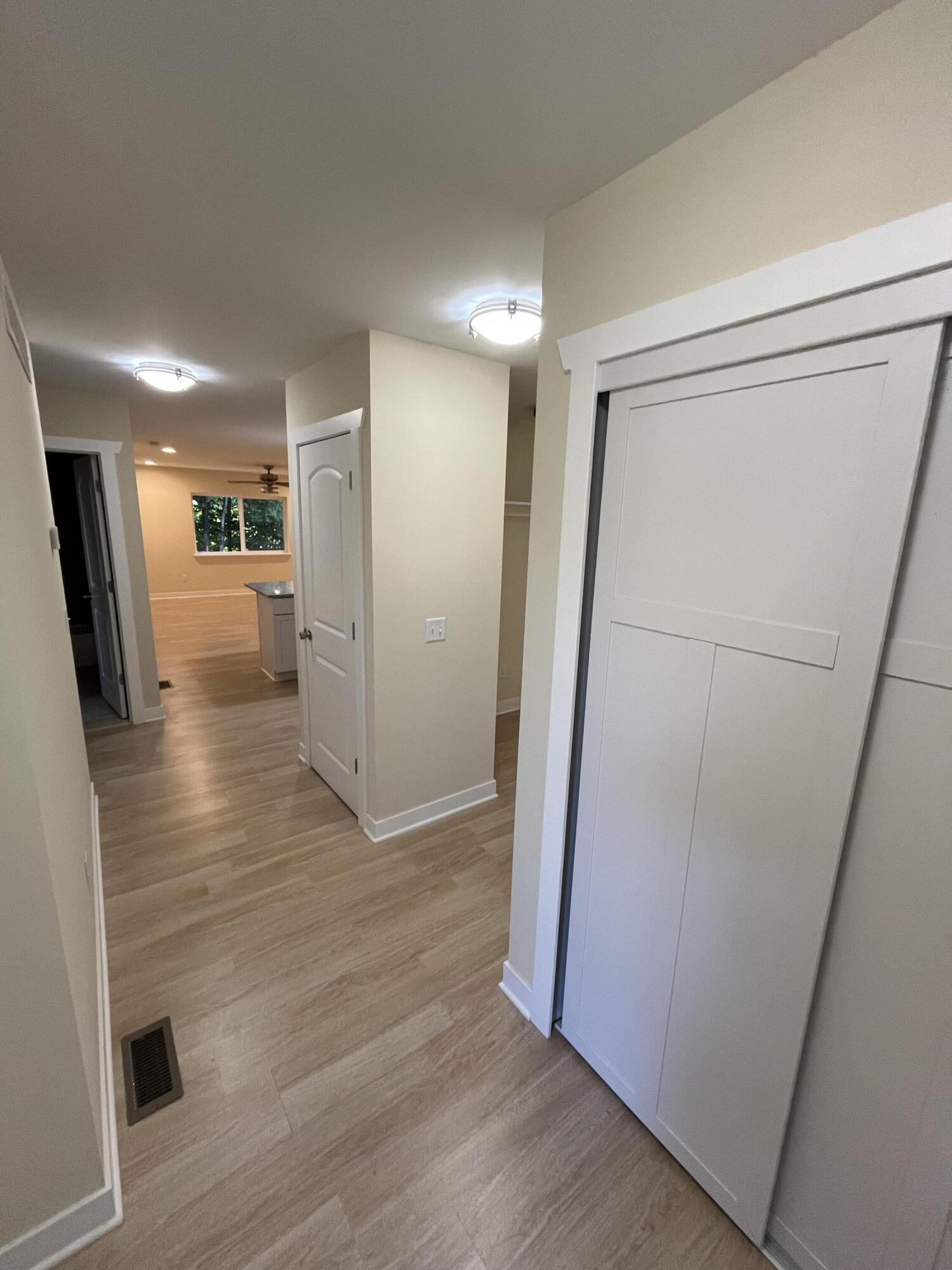 194 Devonwood Drive Property Photo 8