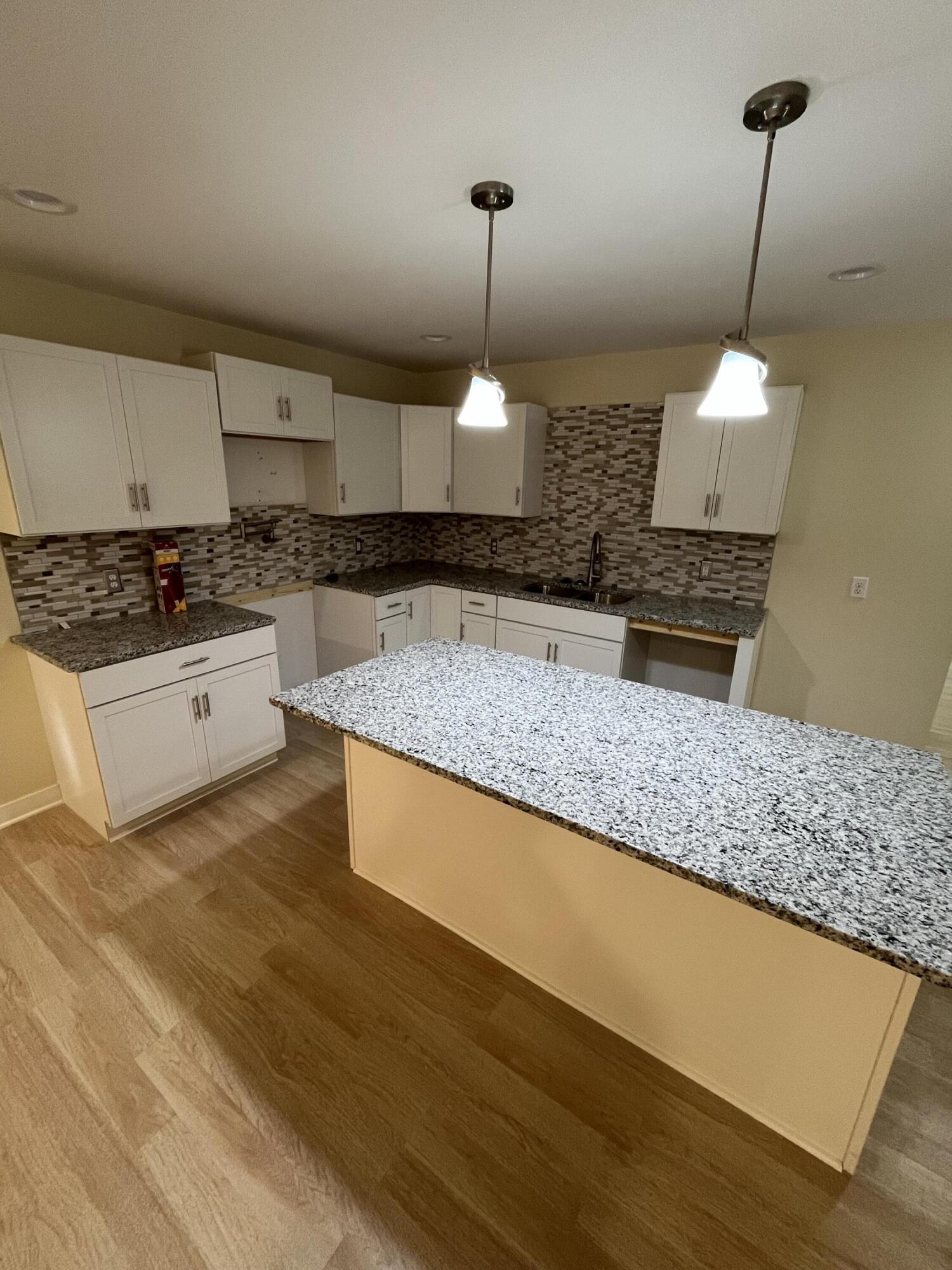194 Devonwood Drive Property Photo 14