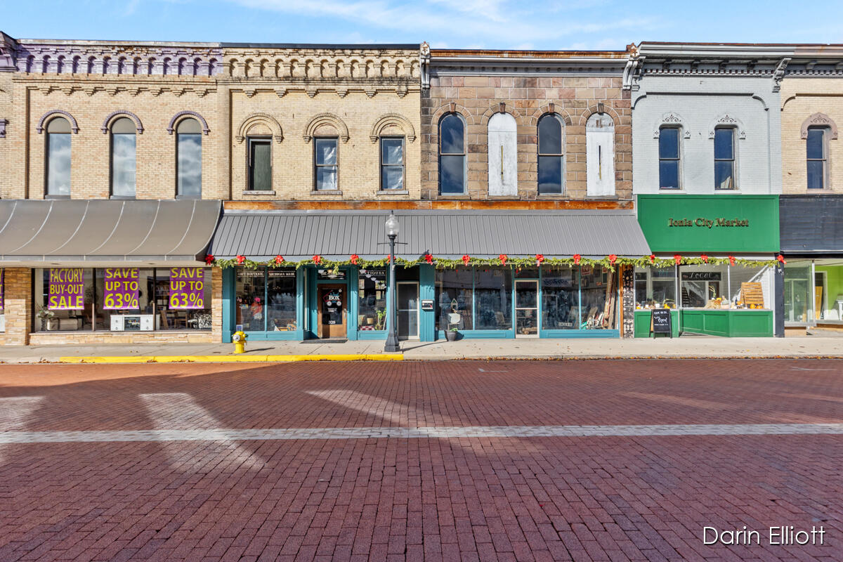326 & 328 W Main Street Property Photo