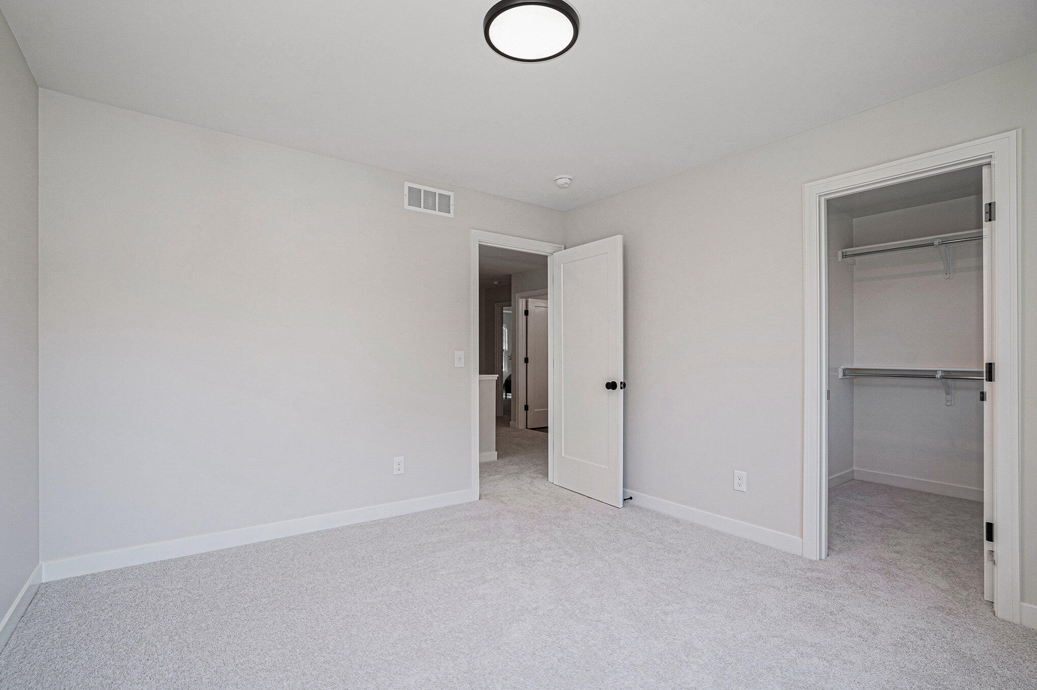 8700 Brighten Trail Property Photo 33