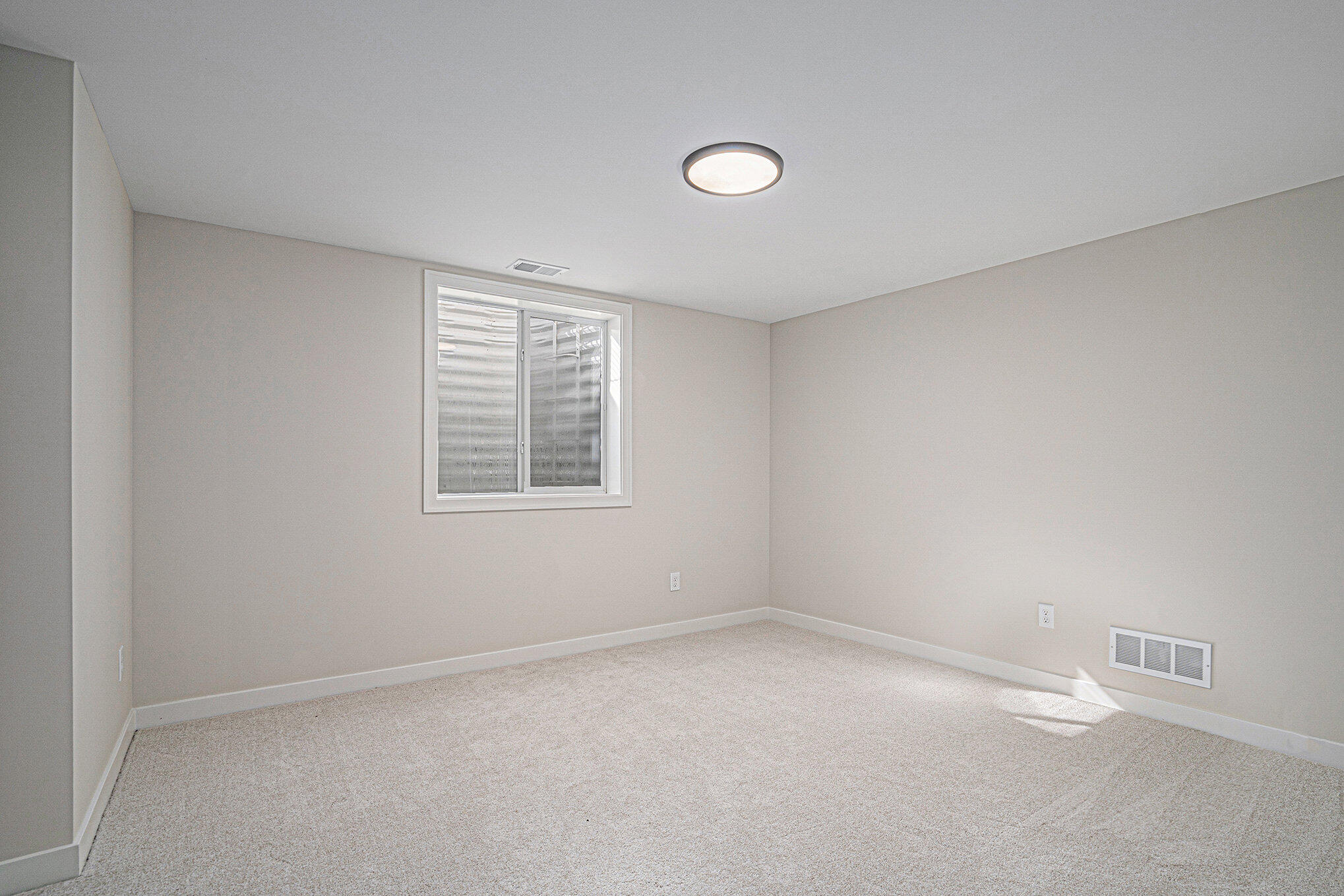8700 Brighten Trail Property Photo 38