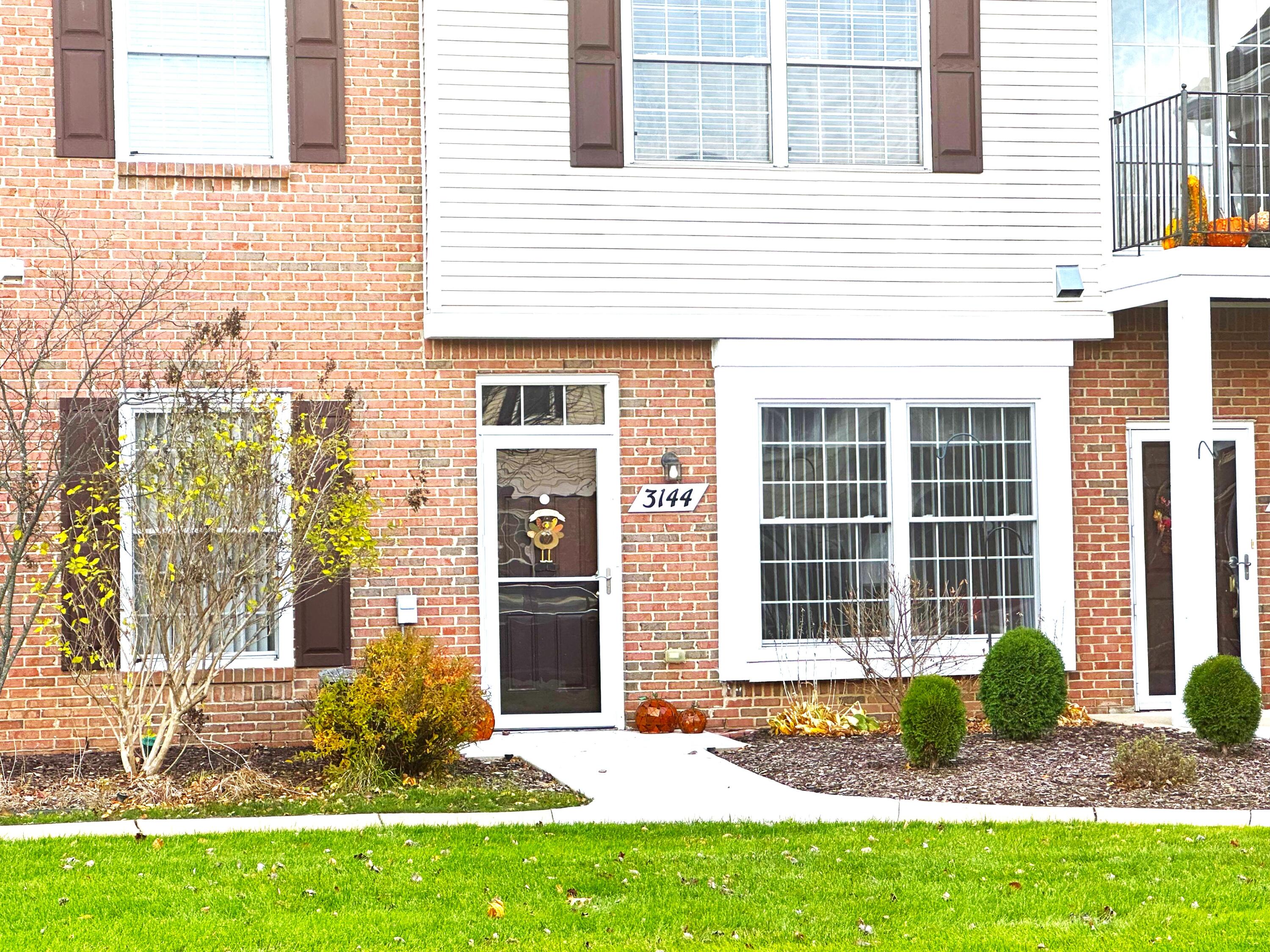 3144 KNEELAND Circle Property Photo 1
