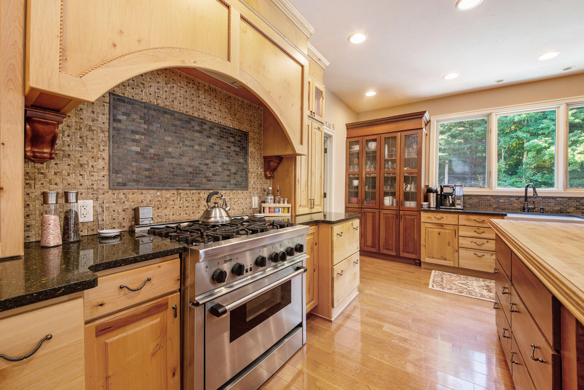 3682 River Isle Court Ne Property Photo 16